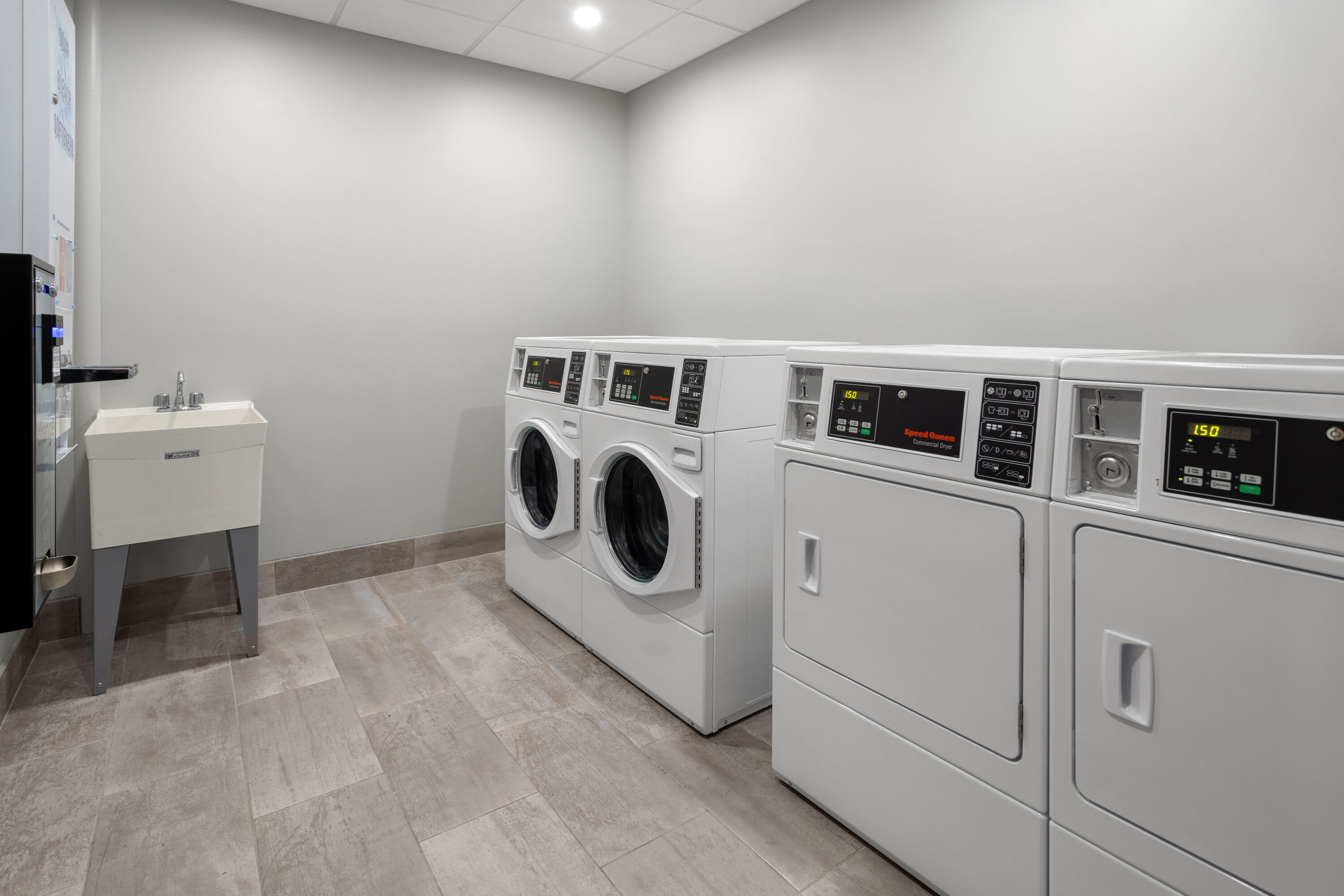 Laundry facilities at La Quinta Inn & Suites by Wyndham Williston/Burlington in Williston, Vermont