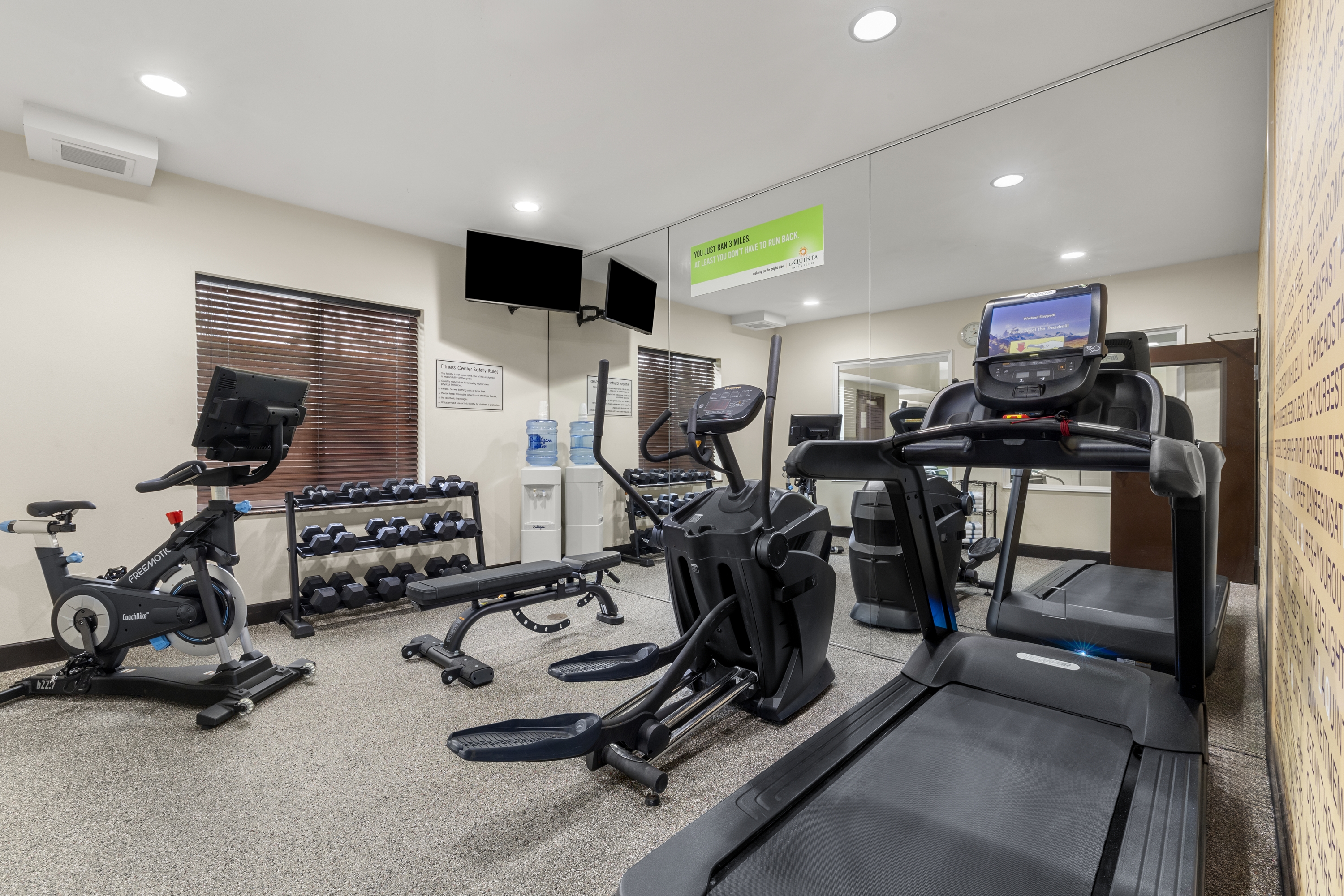 Fitness room at La Quinta Inn & Suites by Wyndham Auburn in Auburn, Washington