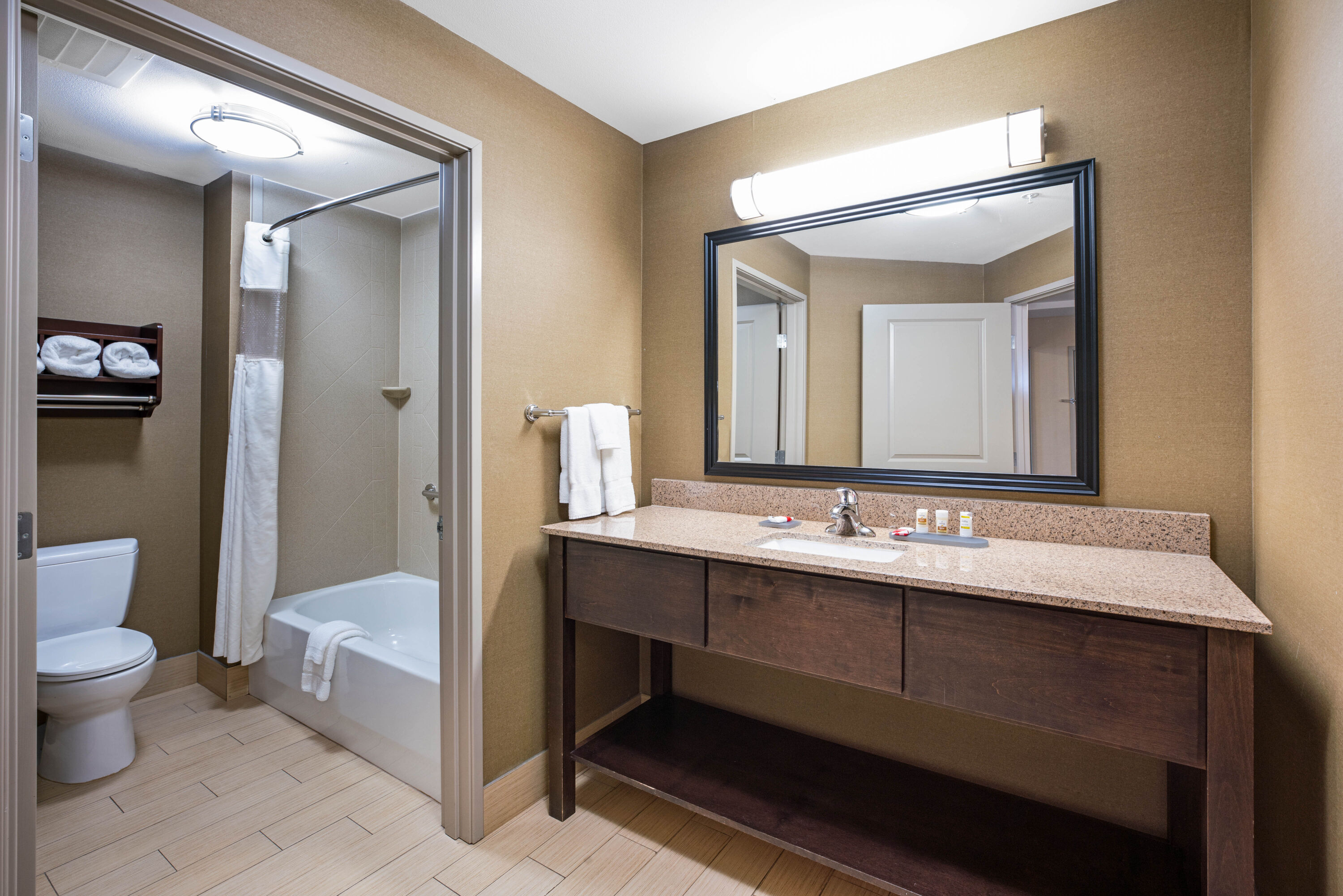 Guest room bath at the La Quinta Inn & Suites by Wyndham Bellingham in Bellingham, Washington