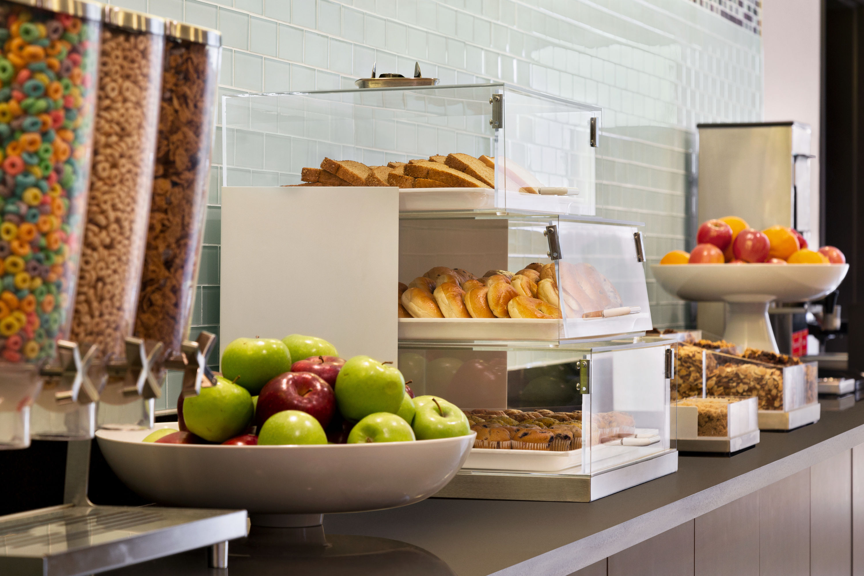 Free breakfast at La Quinta Inn & Suites by Wyndham Burlington in Burlington, Washington