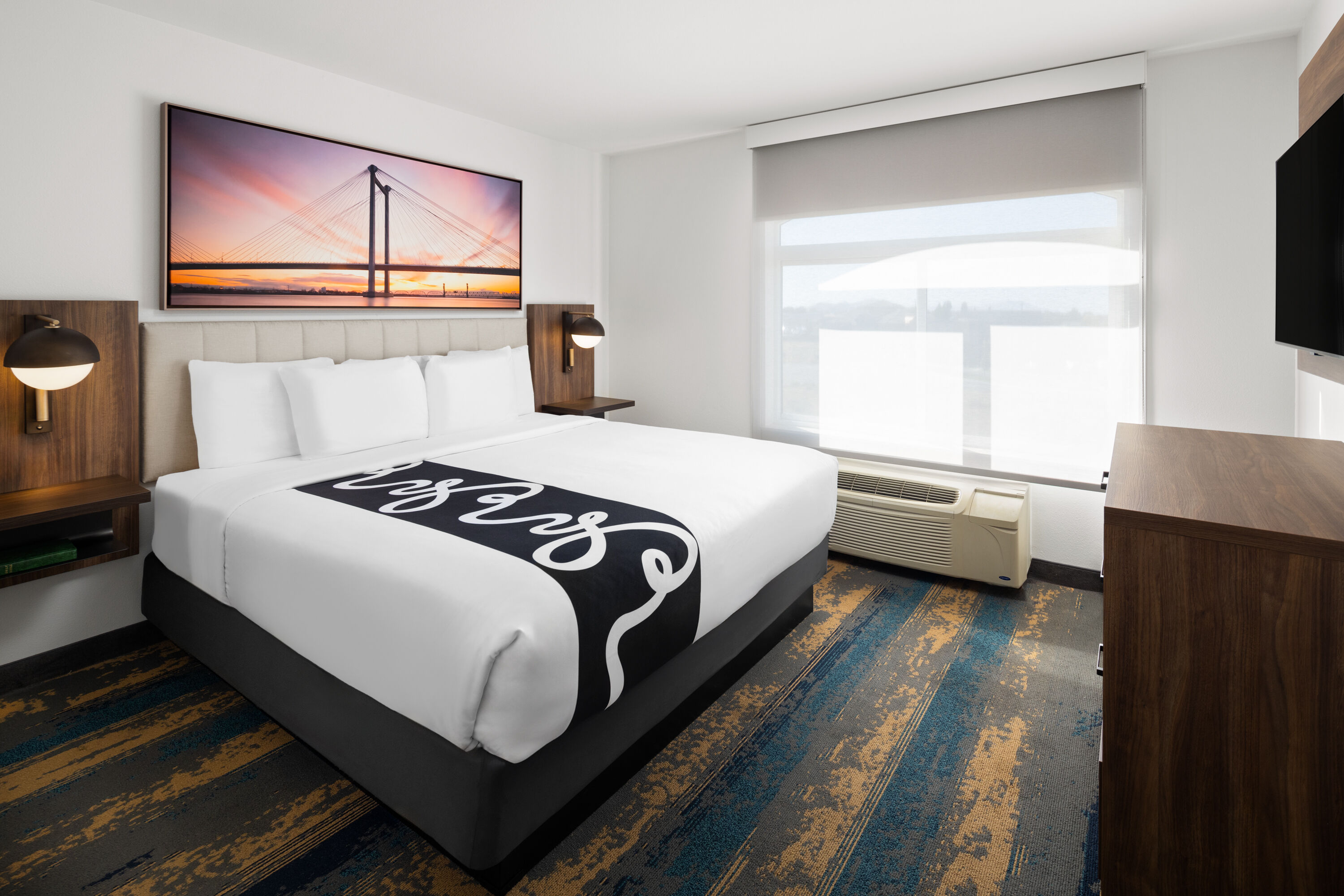 La Quinta Inn & Suites by Wyndham Kennewick suite in Kennewick, Washington