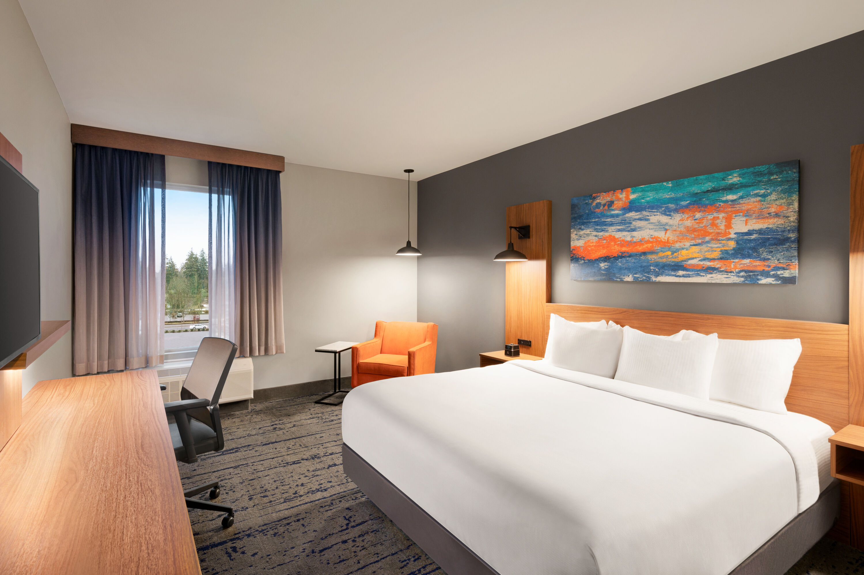 Guest room at the La Quinta Inn & Suites by Wyndham Marysville in Marysville, Washington