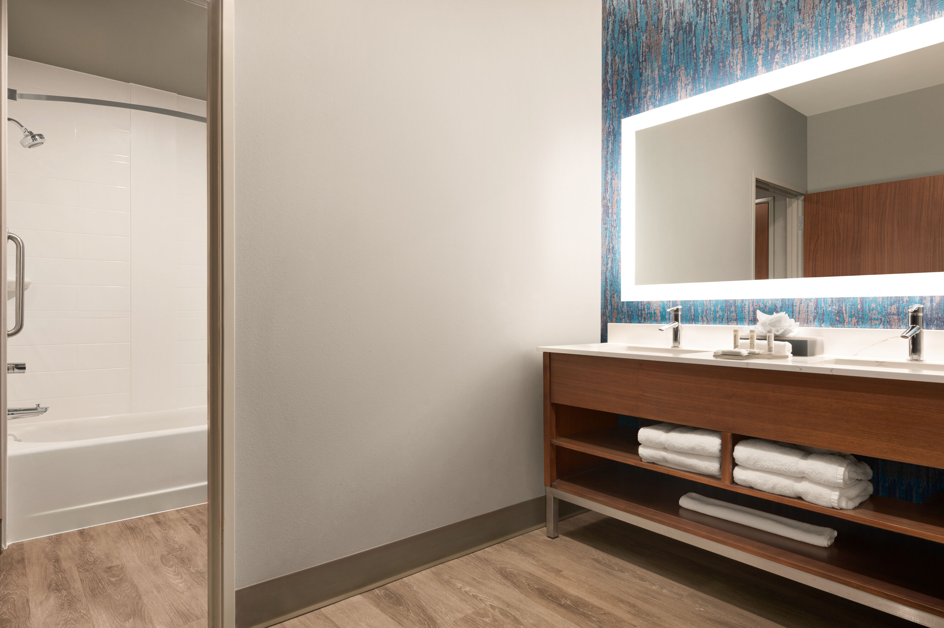 Guest room bath at the La Quinta Inn & Suites by Wyndham Marysville in Marysville, Washington