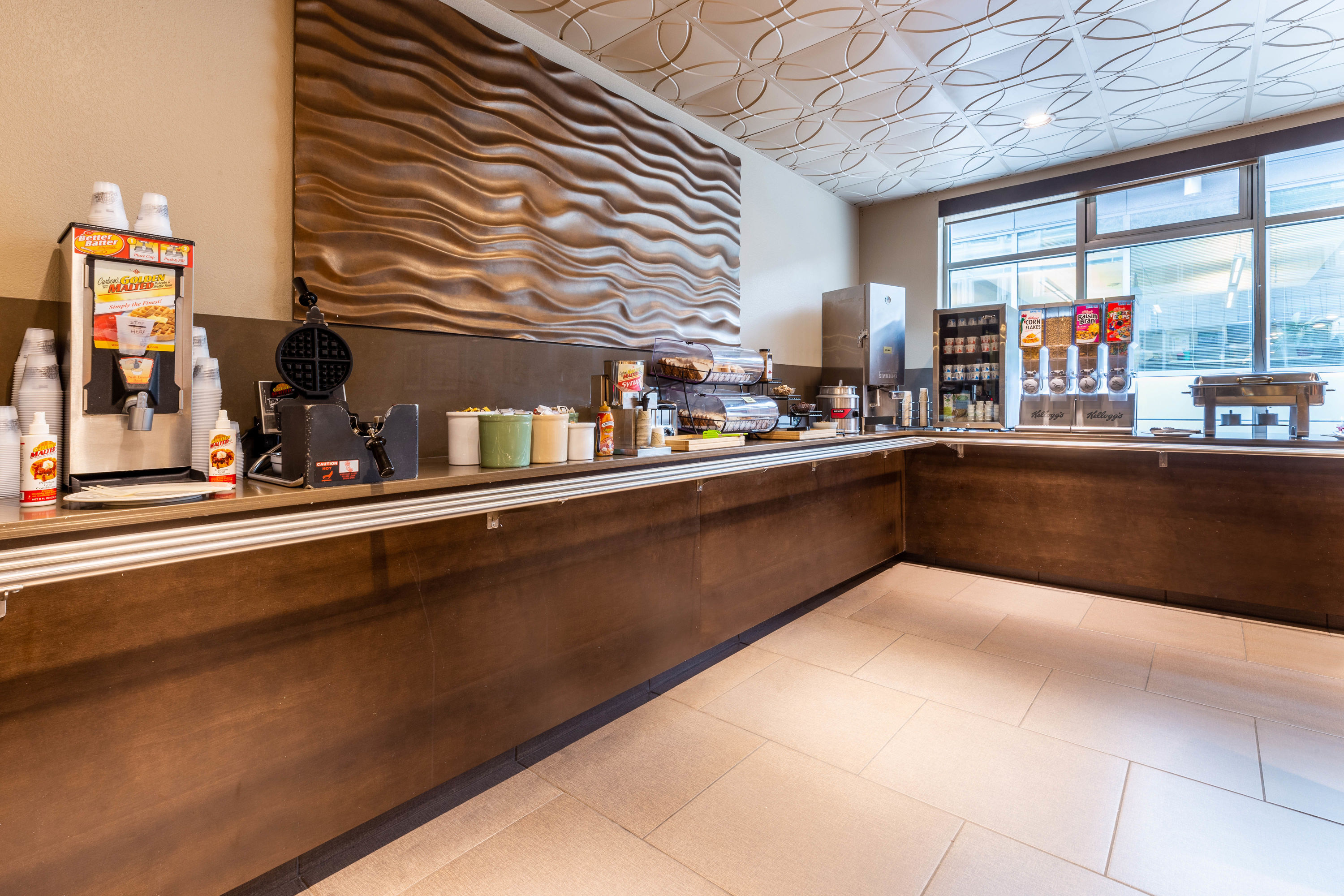 Free breakfast at La Quinta Inn & Suites by Wyndham Seattle Downtown in Seattle, Washington