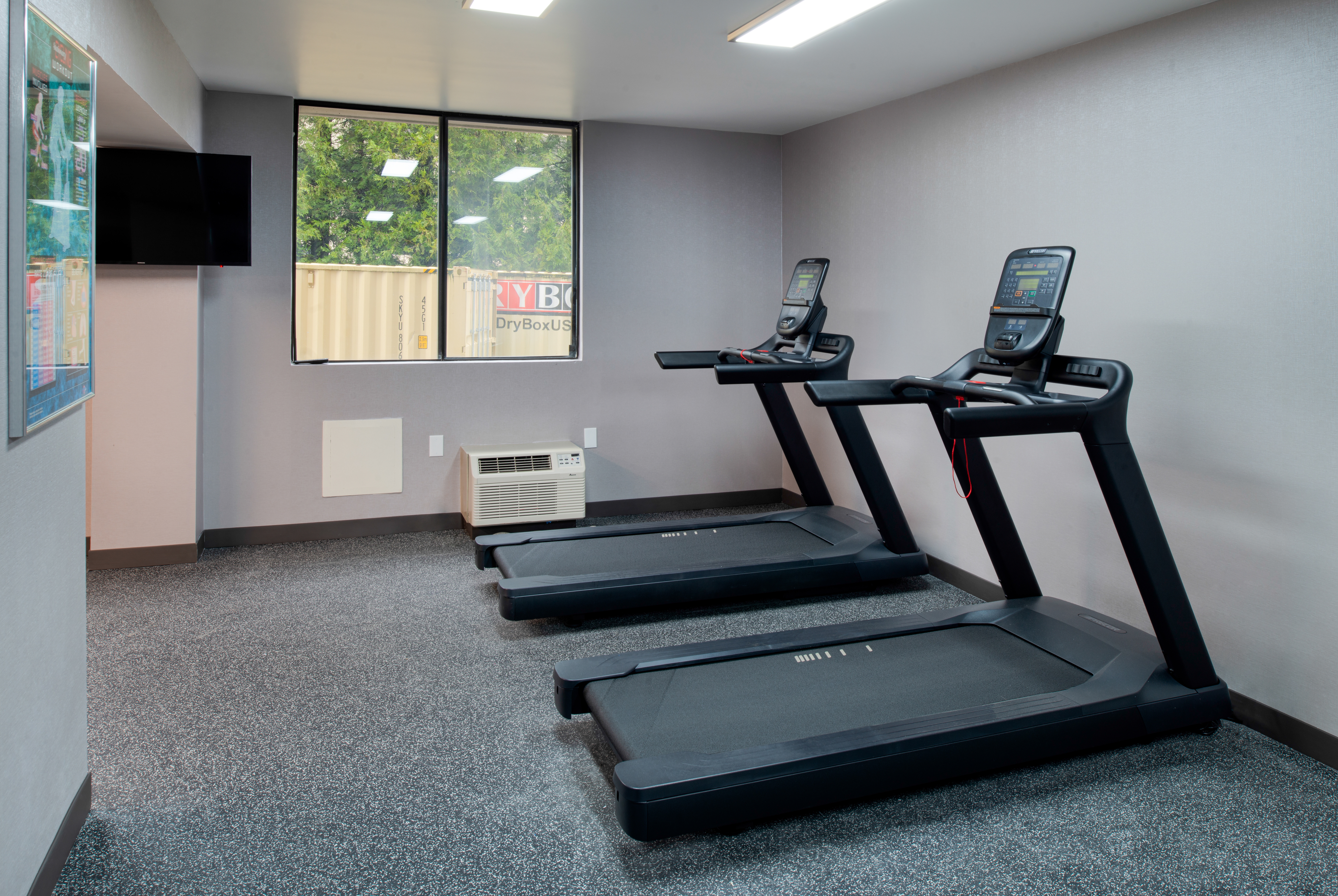 Fitness room at La Quinta Inn & Suites by Wyndham Seattle Sea-Tac Airport in Seattle, Washington