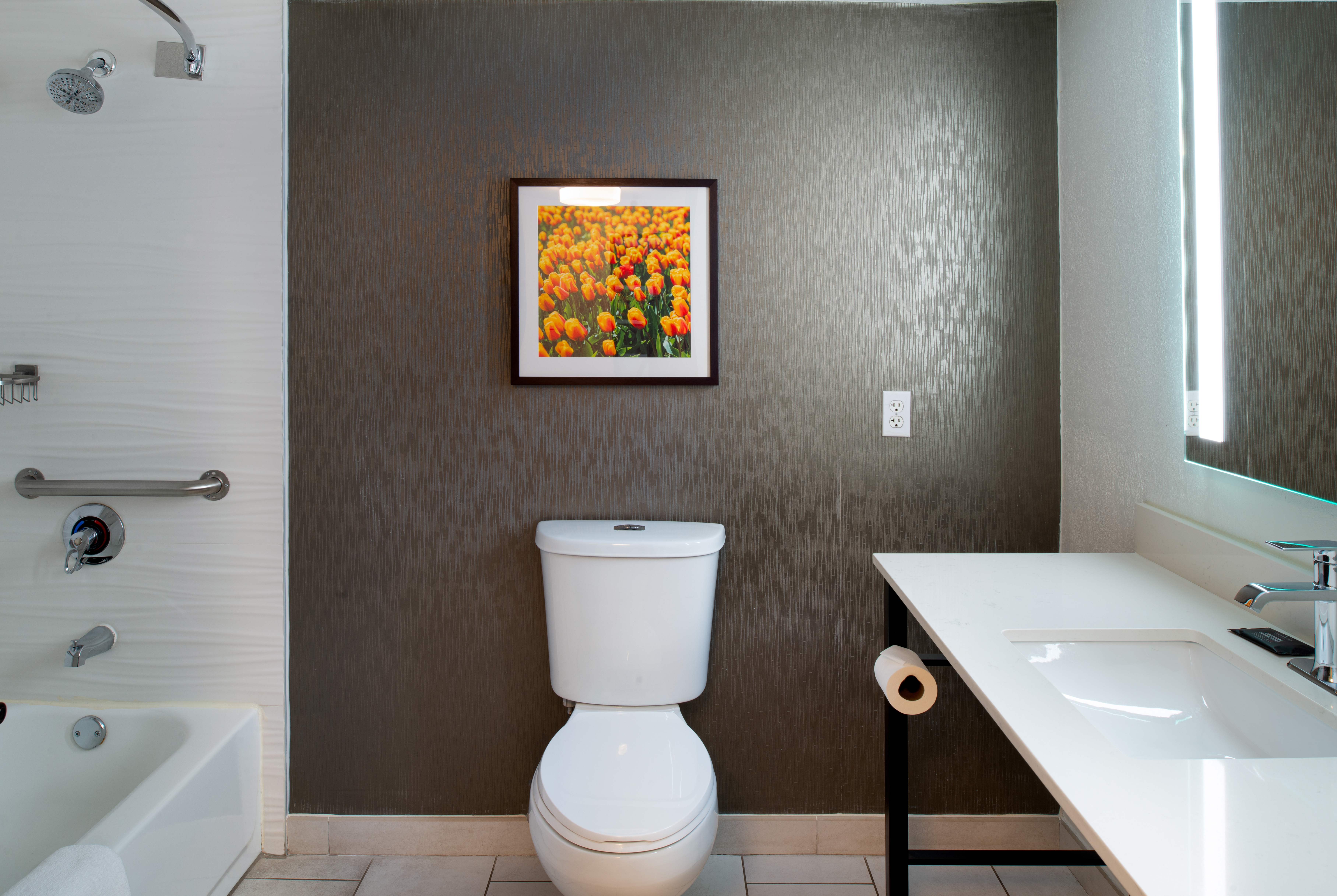 Guest room bath at the La Quinta Inn & Suites by Wyndham Seattle Sea-Tac Airport in Seattle, Washington