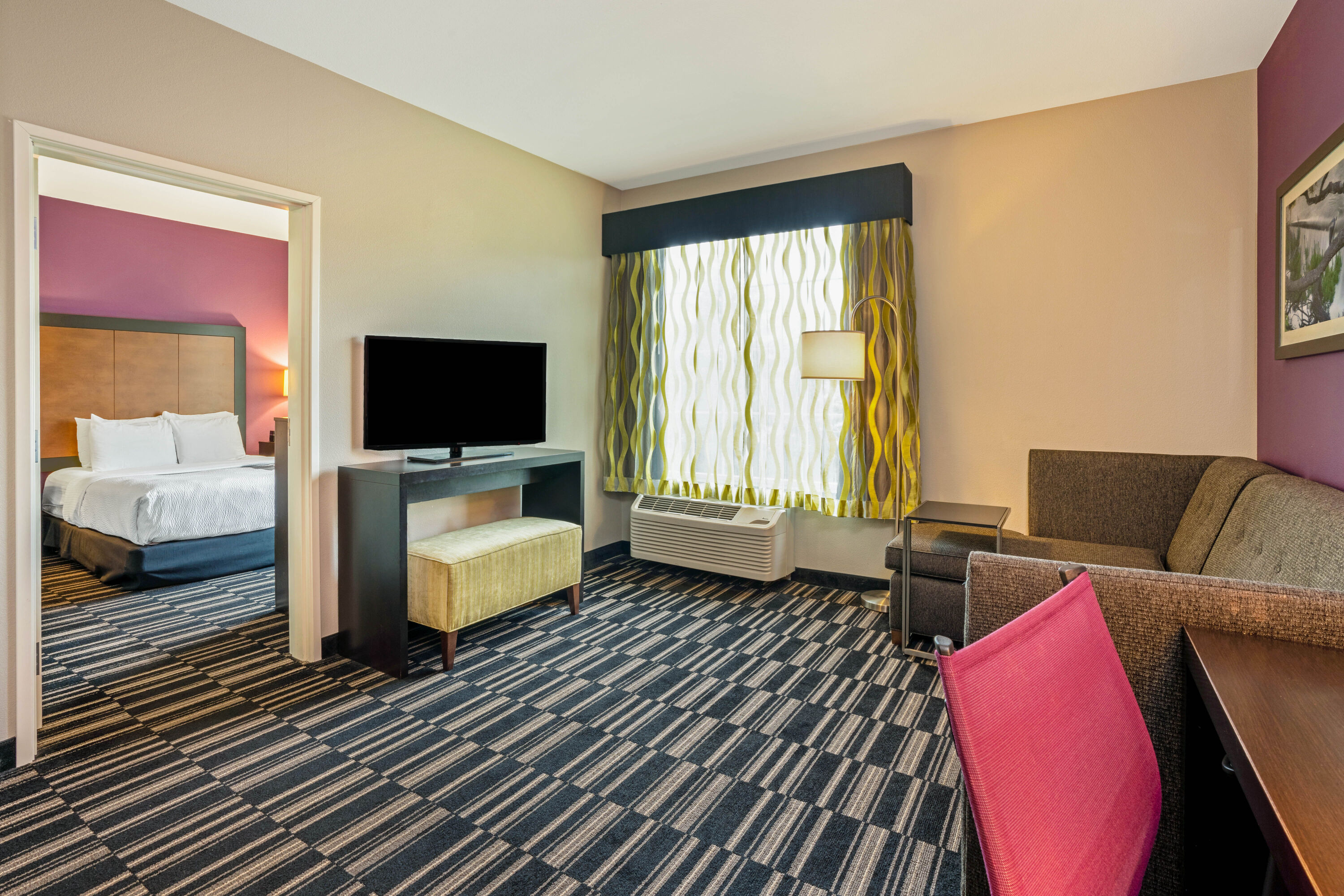 La Quinta Inn & Suites by Wyndham Tumwater - Olympia suite in Tumwater, Washington