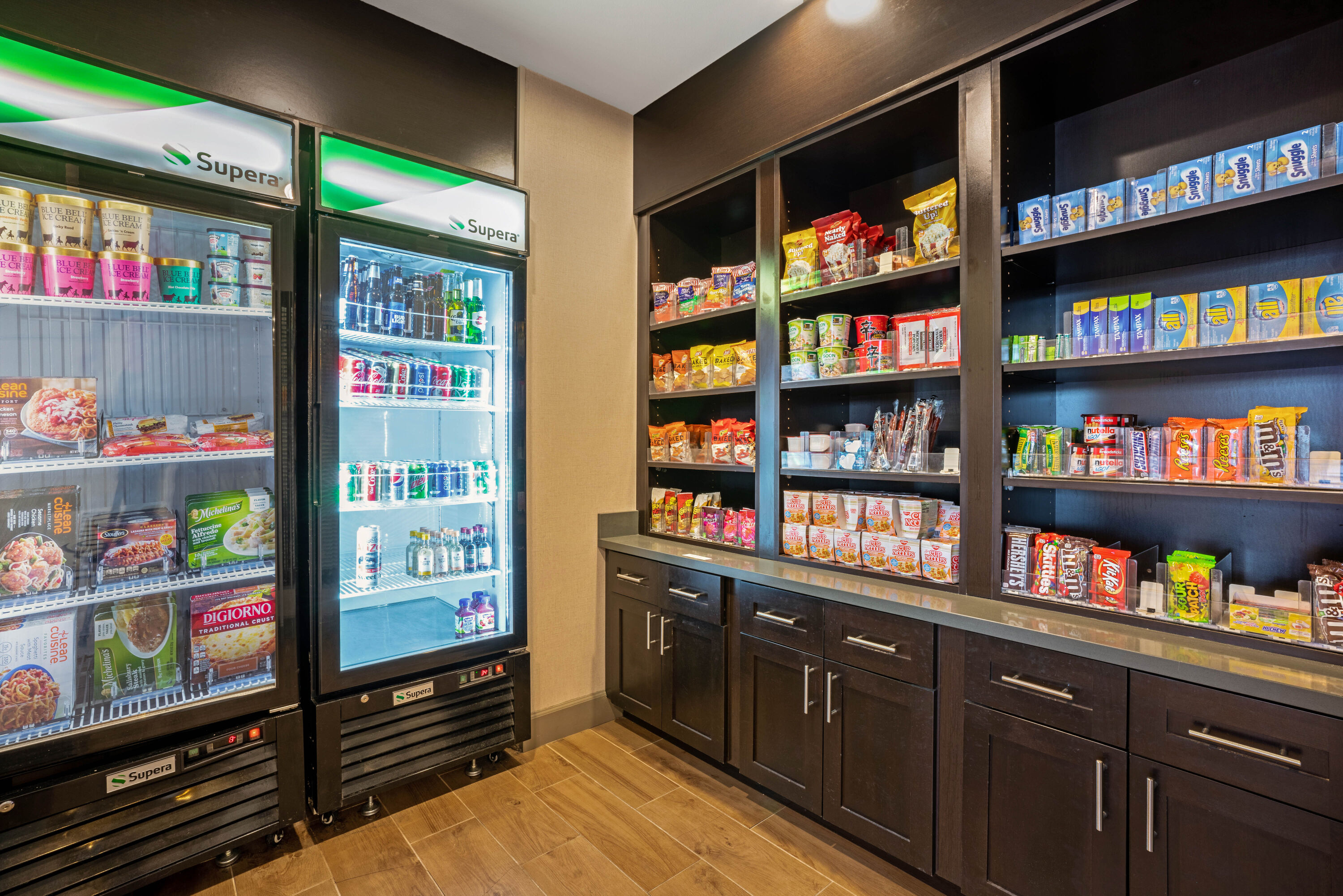 Mart at La Quinta Inn & Suites by Wyndham Tumwater - Olympia in Tumwater, Washington