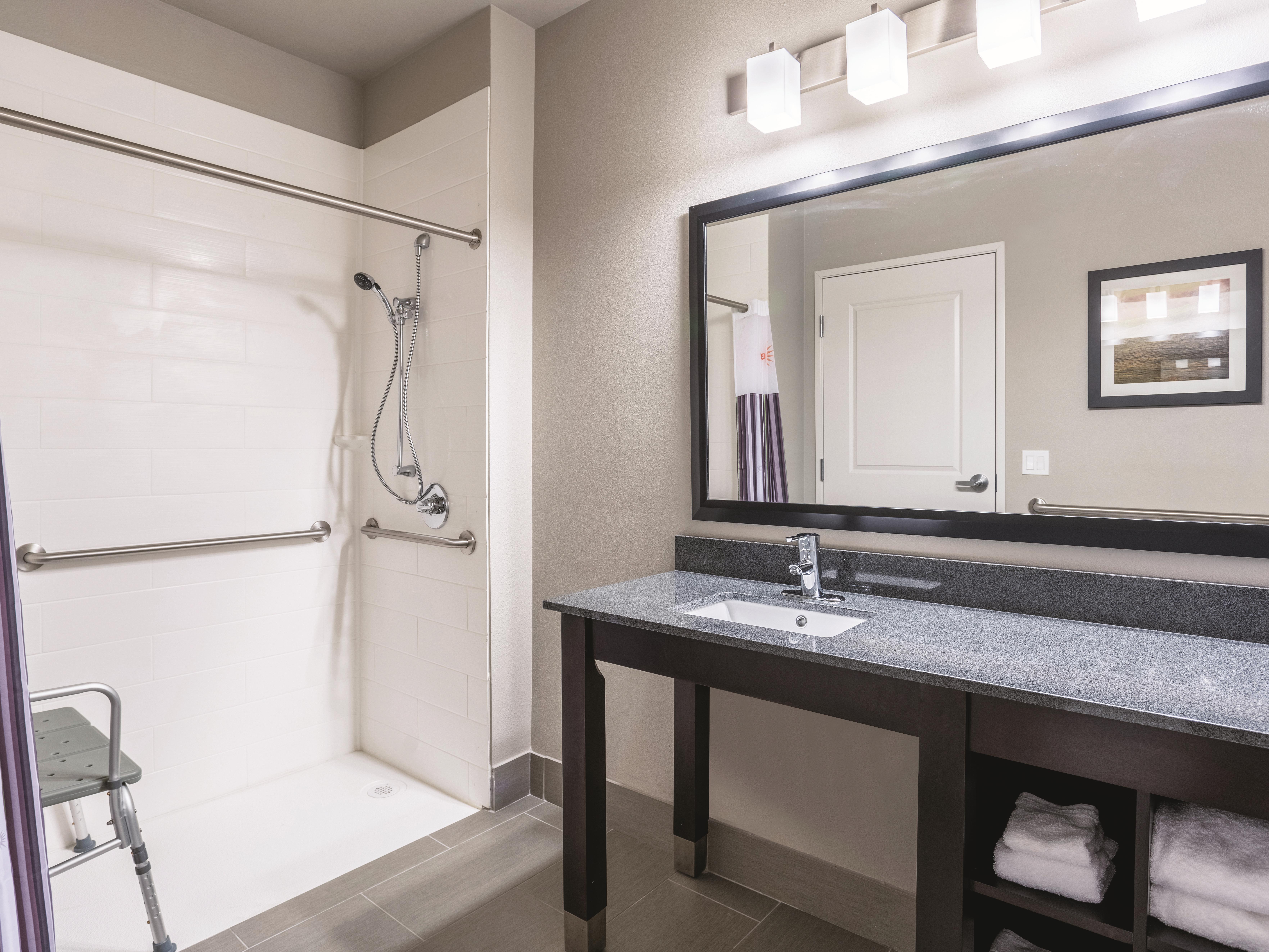 Guest room at the La Quinta Inn & Suites by Wyndham Walla Walla in Walla Walla, Washington