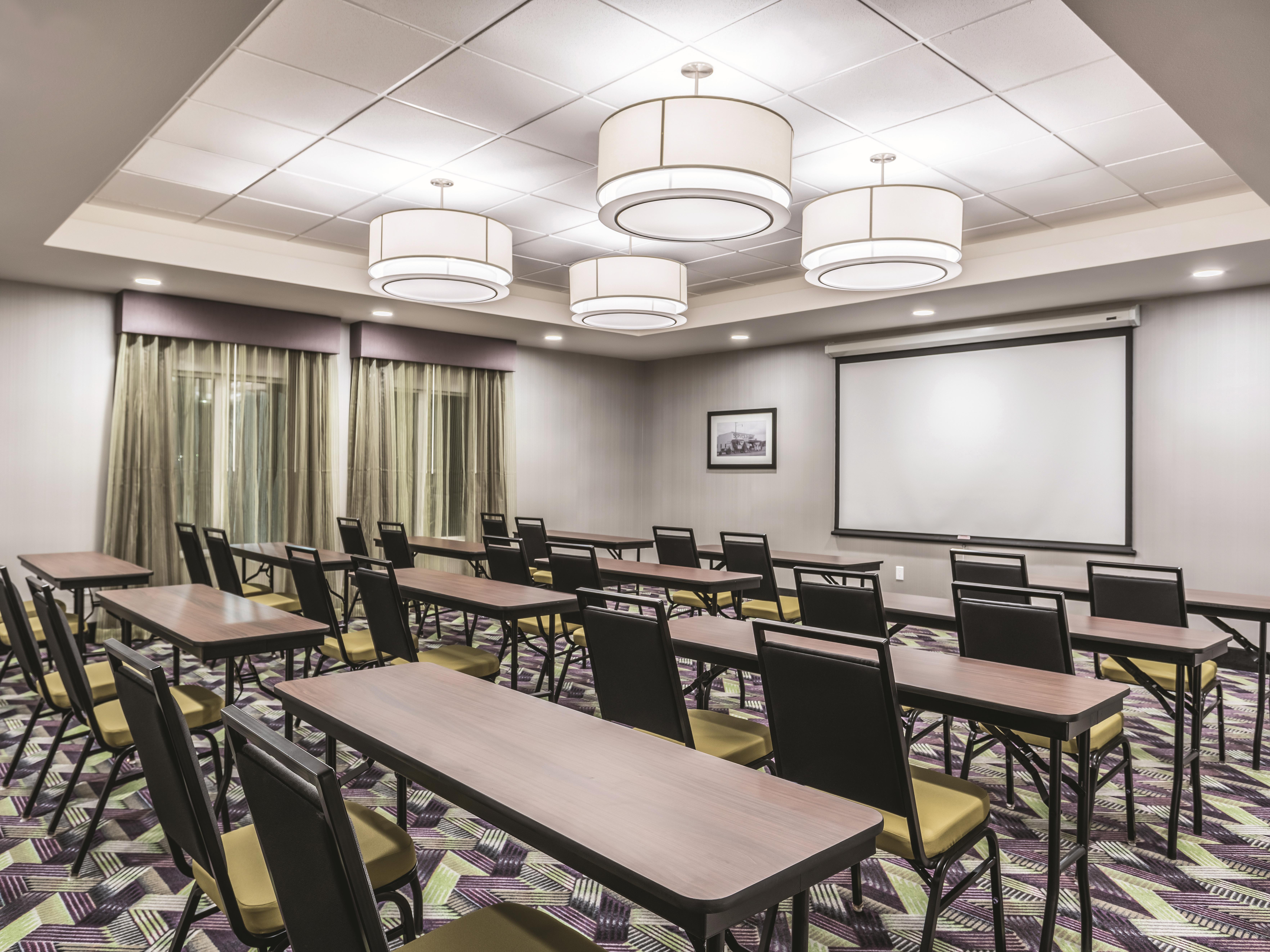 Meeting room at La Quinta Inn & Suites by Wyndham Walla Walla in Walla Walla, Washington