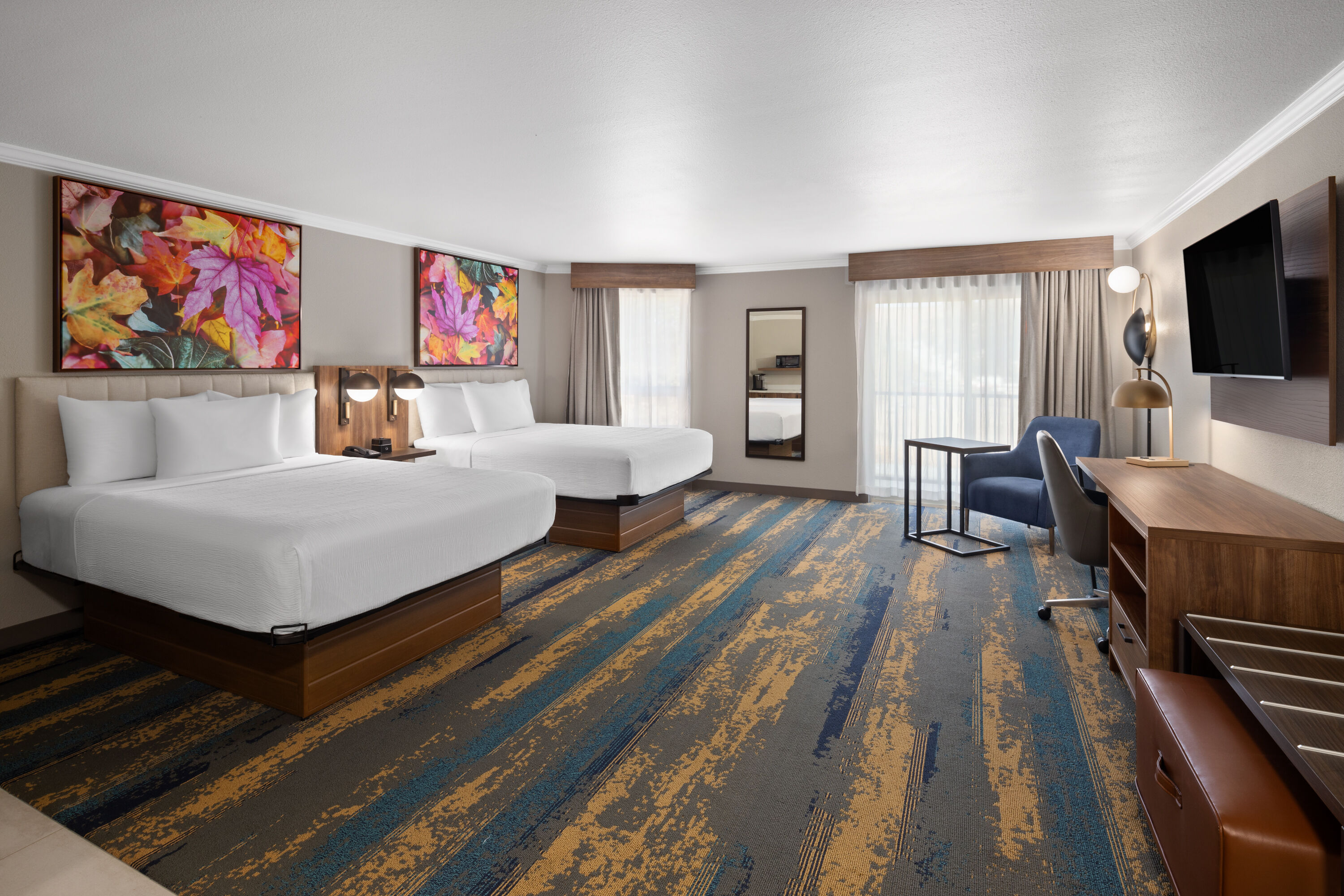 La Quinta Inn & Suites by Wyndham Yakima Downtown suite in Yakima, Washington