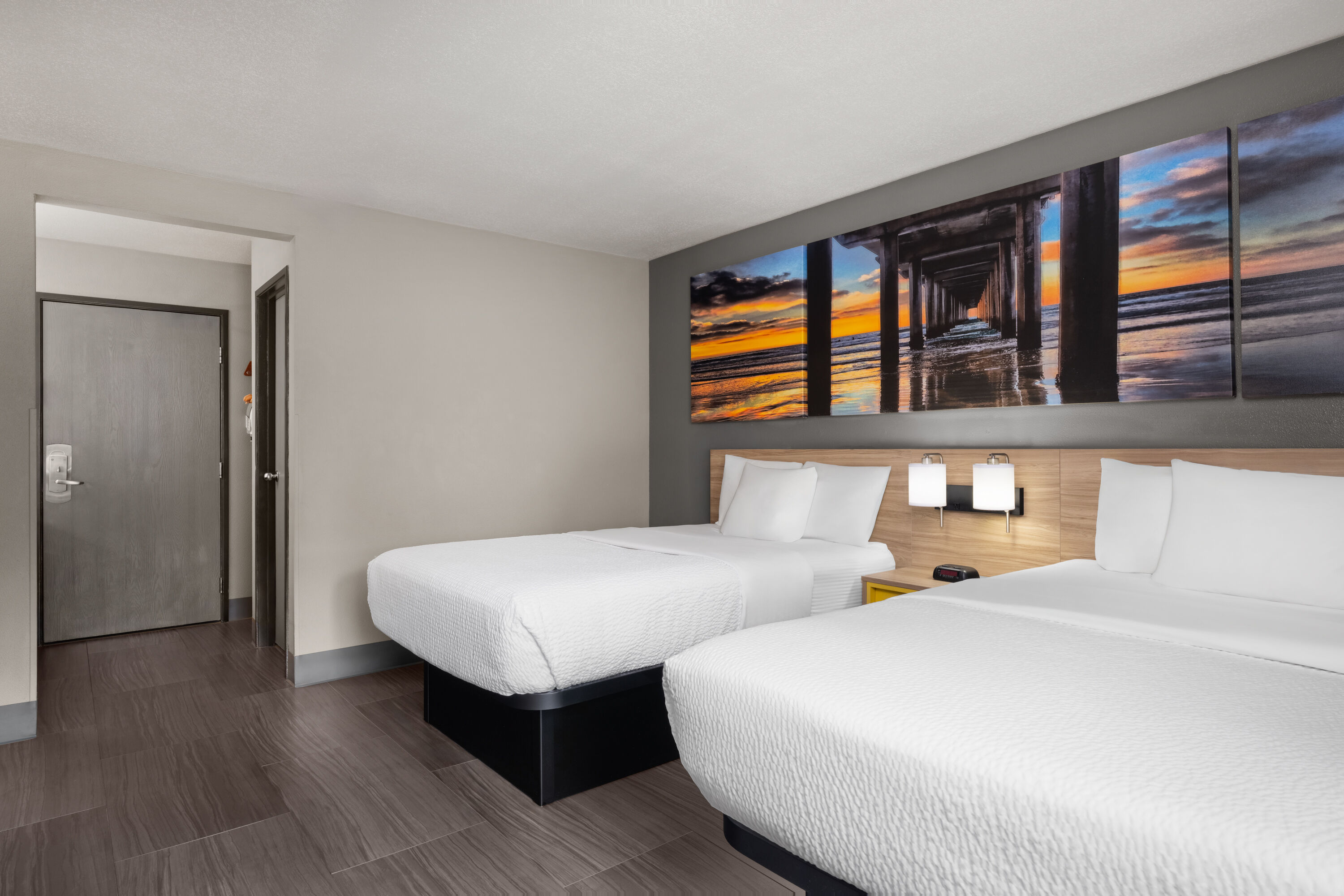 Guest room at the La Quinta Inn by Wyndham Milwaukee Airport / Oak Creek in Oak Creek, Wisconsin