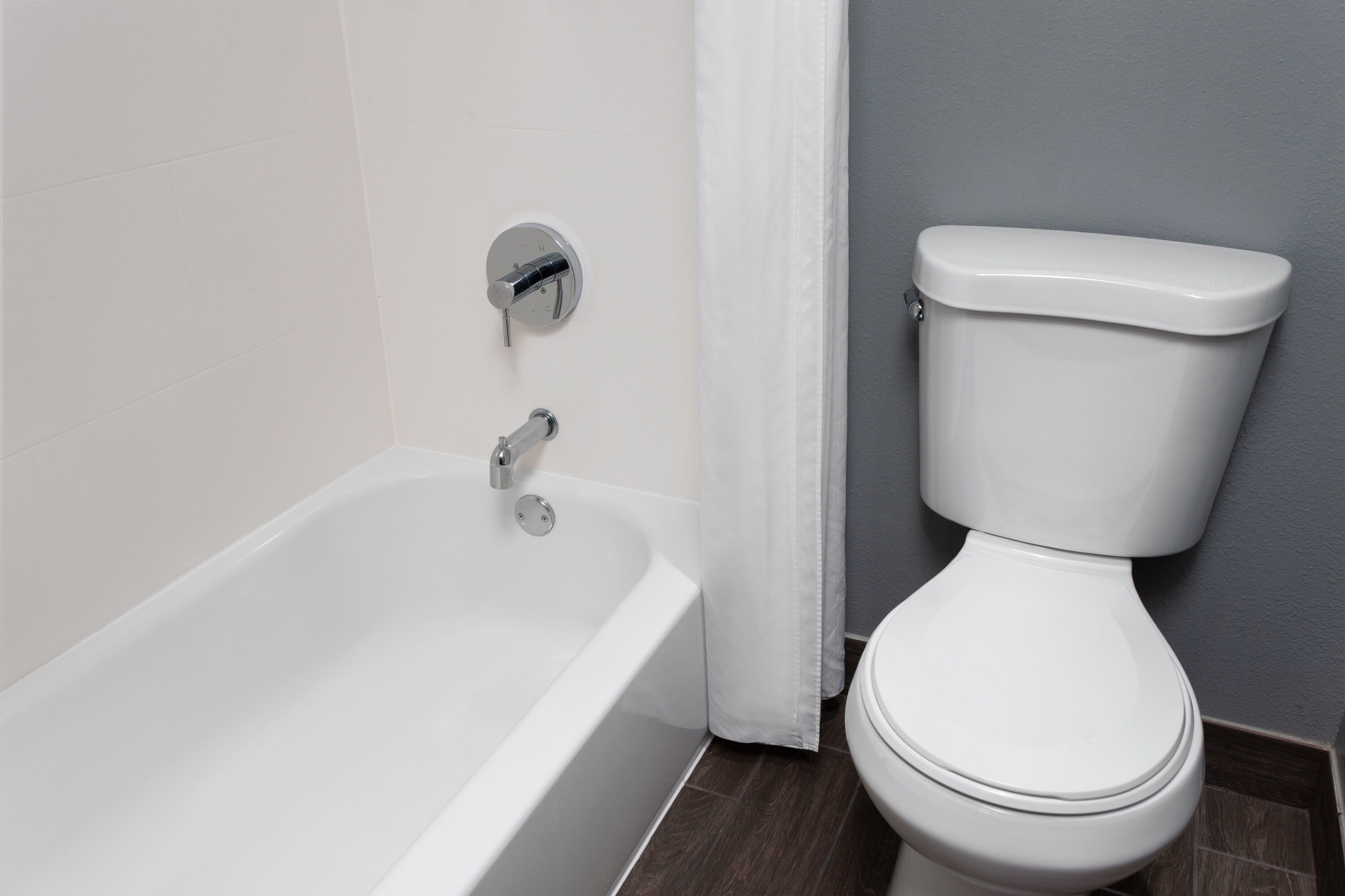 Guest room bath at the La Quinta Inn by Wyndham Wausau in Wausau, Wisconsin