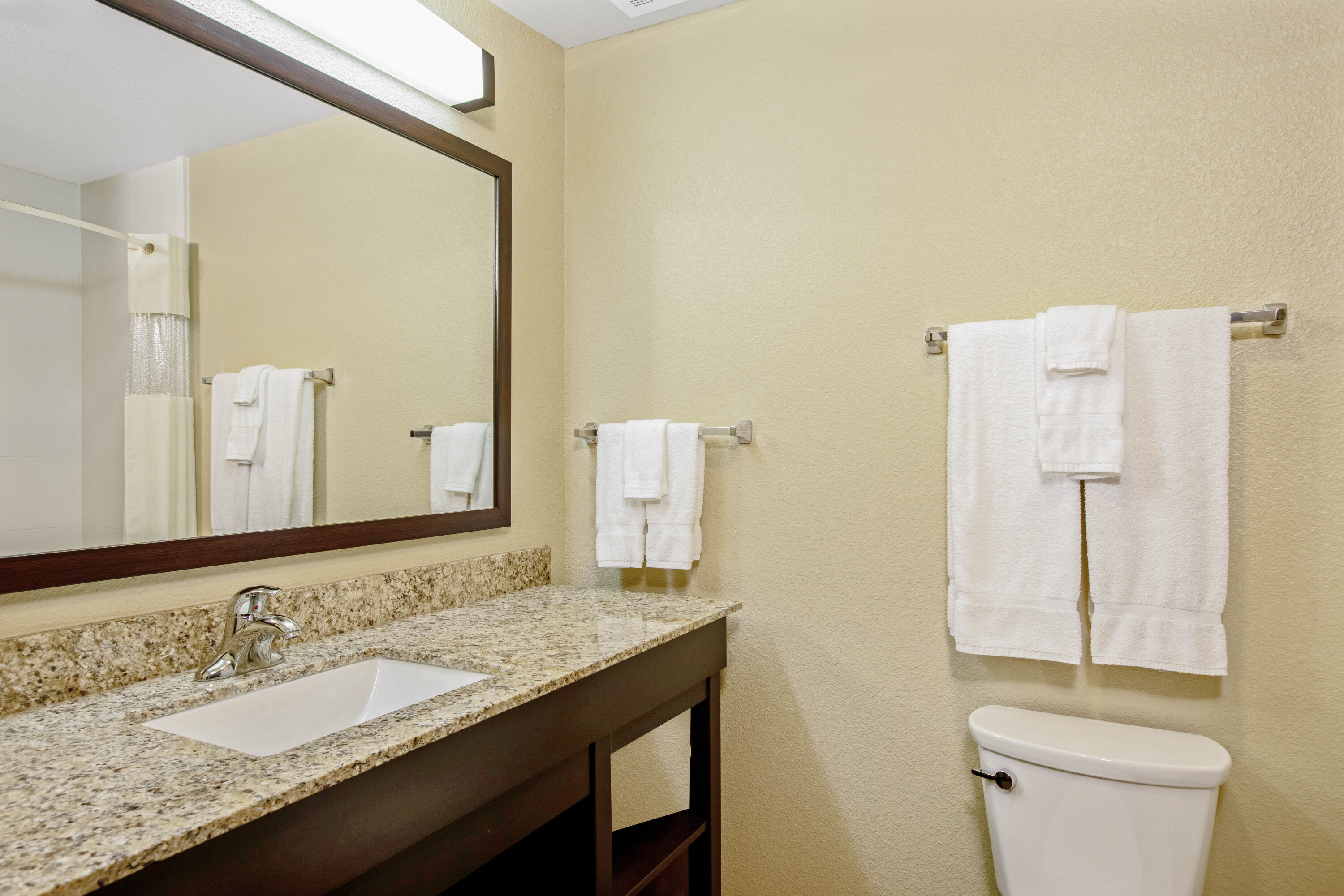 Guest room bath at the La Quinta Inn & Suites by Wyndham Gillette in Gillette, Wyoming