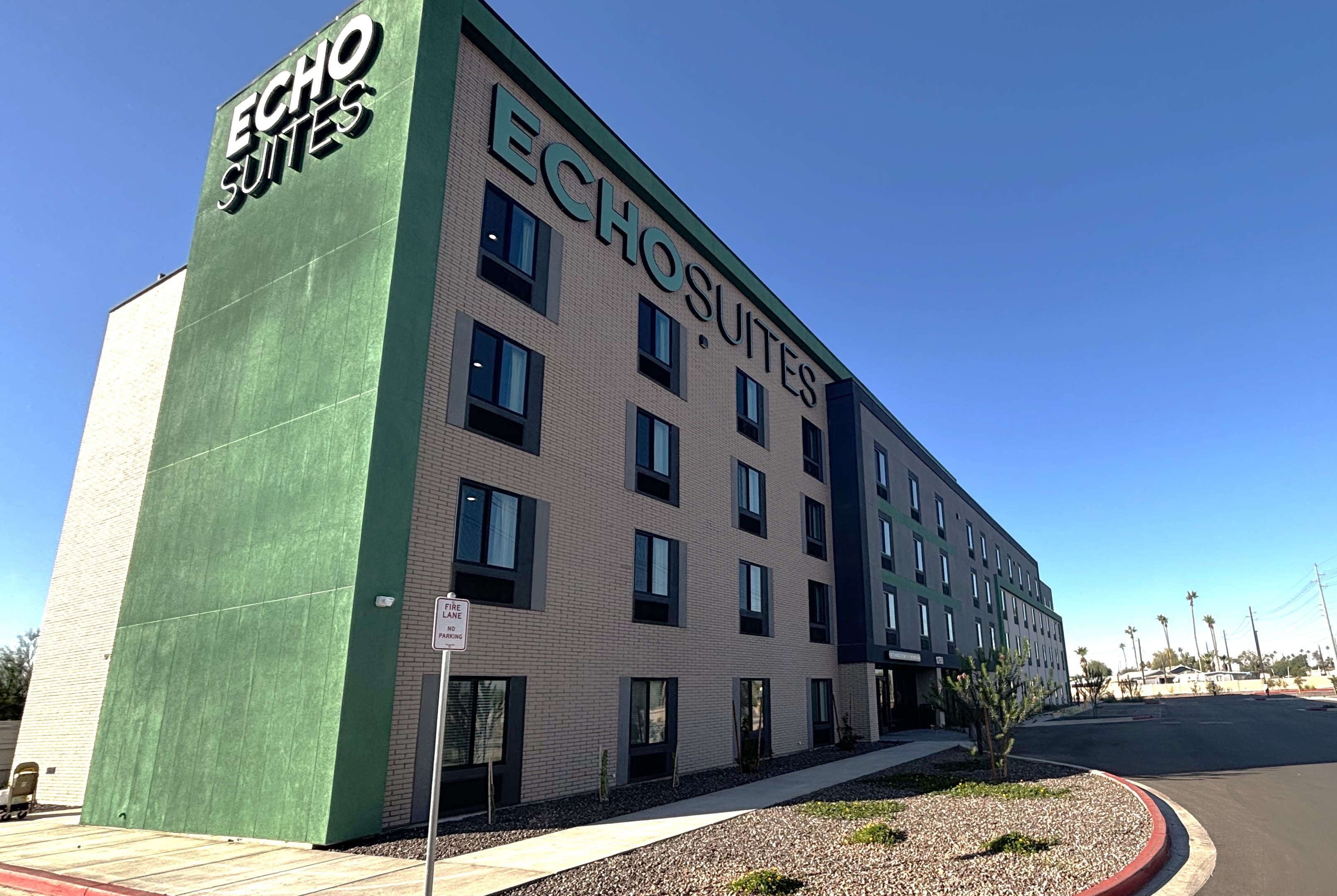 Exterior of ECHO Suites Extended Stay by Wyndham Phoenix-Peoria/Glendale hotel in Peoria, Arizona