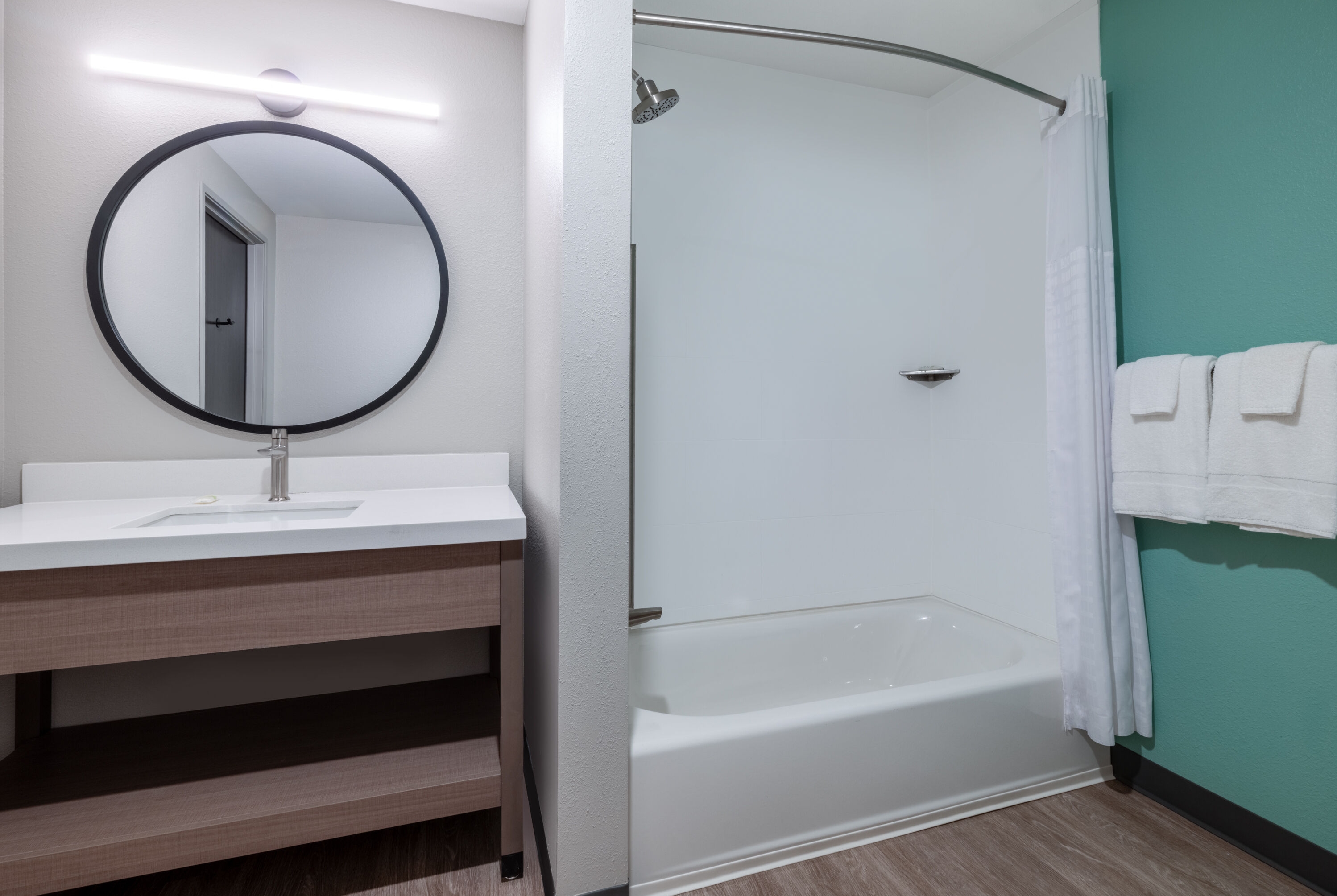 Guest room bath at the ECHO Suites Phoenix-Peoria/Glendale - Opening Late 2025 in Peoria, Arizona
