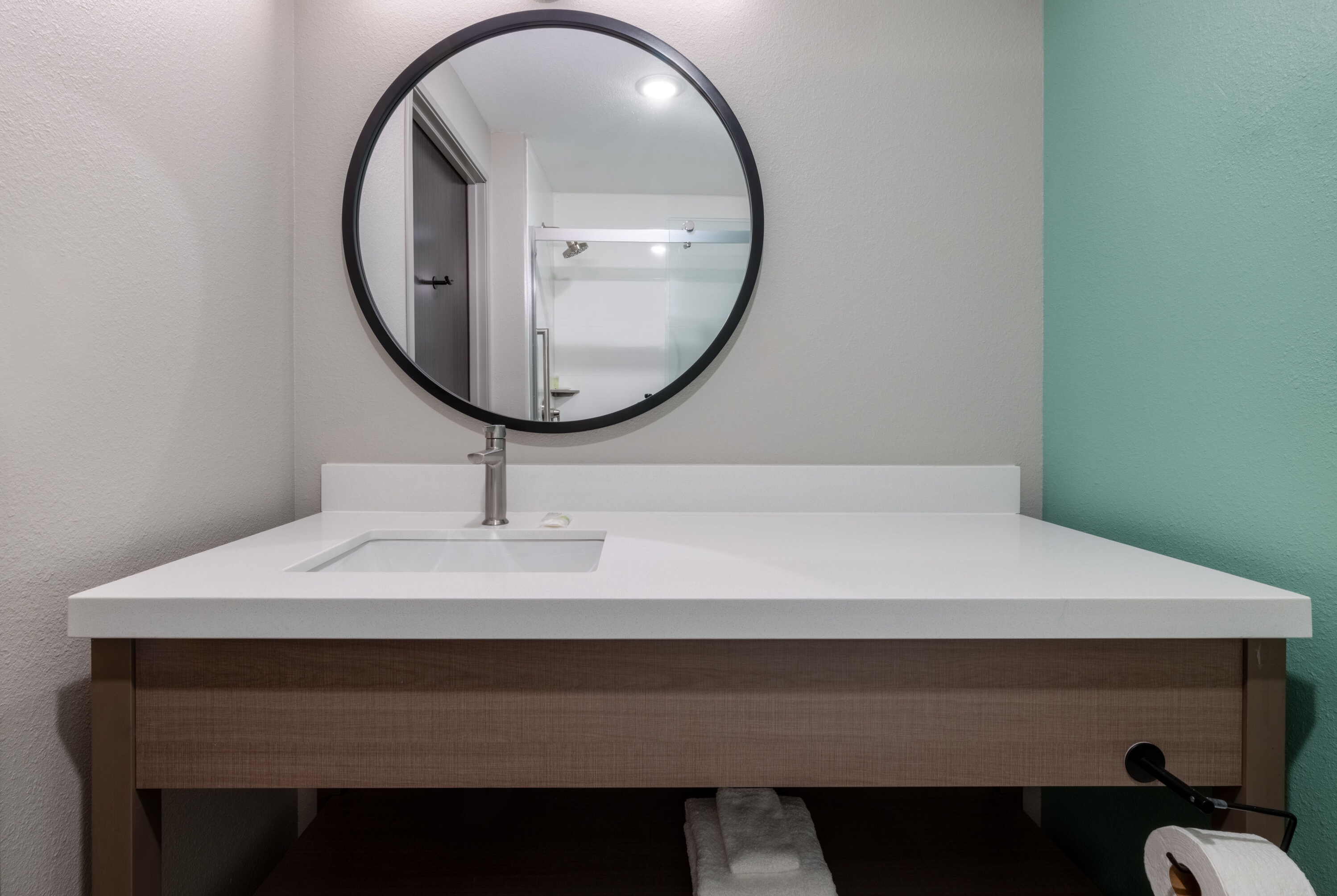Guest room bath at the ECHO Suites Phoenix-Peoria/Glendale - Opening Late 2025 in Peoria, Arizona