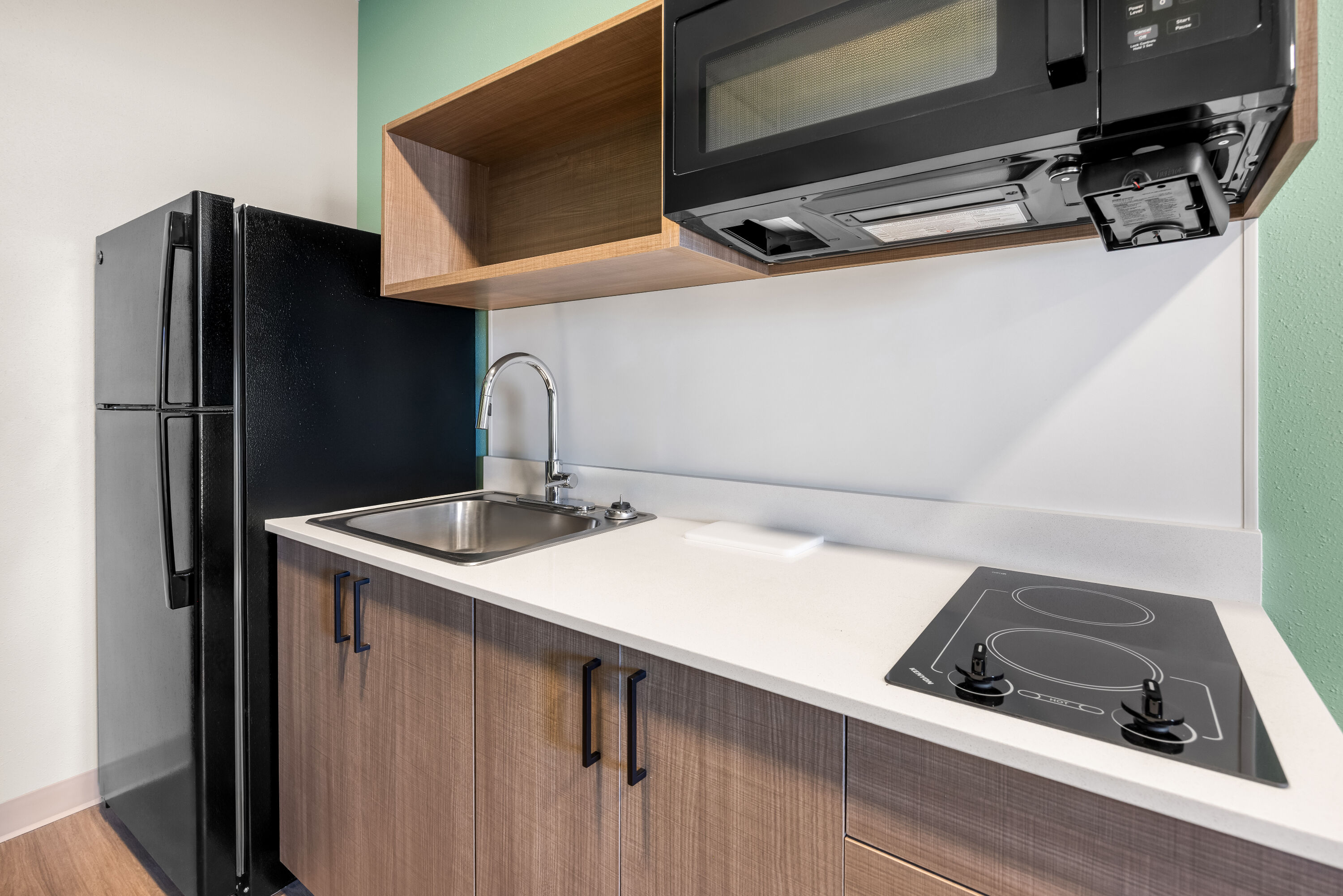 ECHO Suites Extended Stay by Wyndham Colorado Springs Airpt suite in Colorado Springs, Colorado