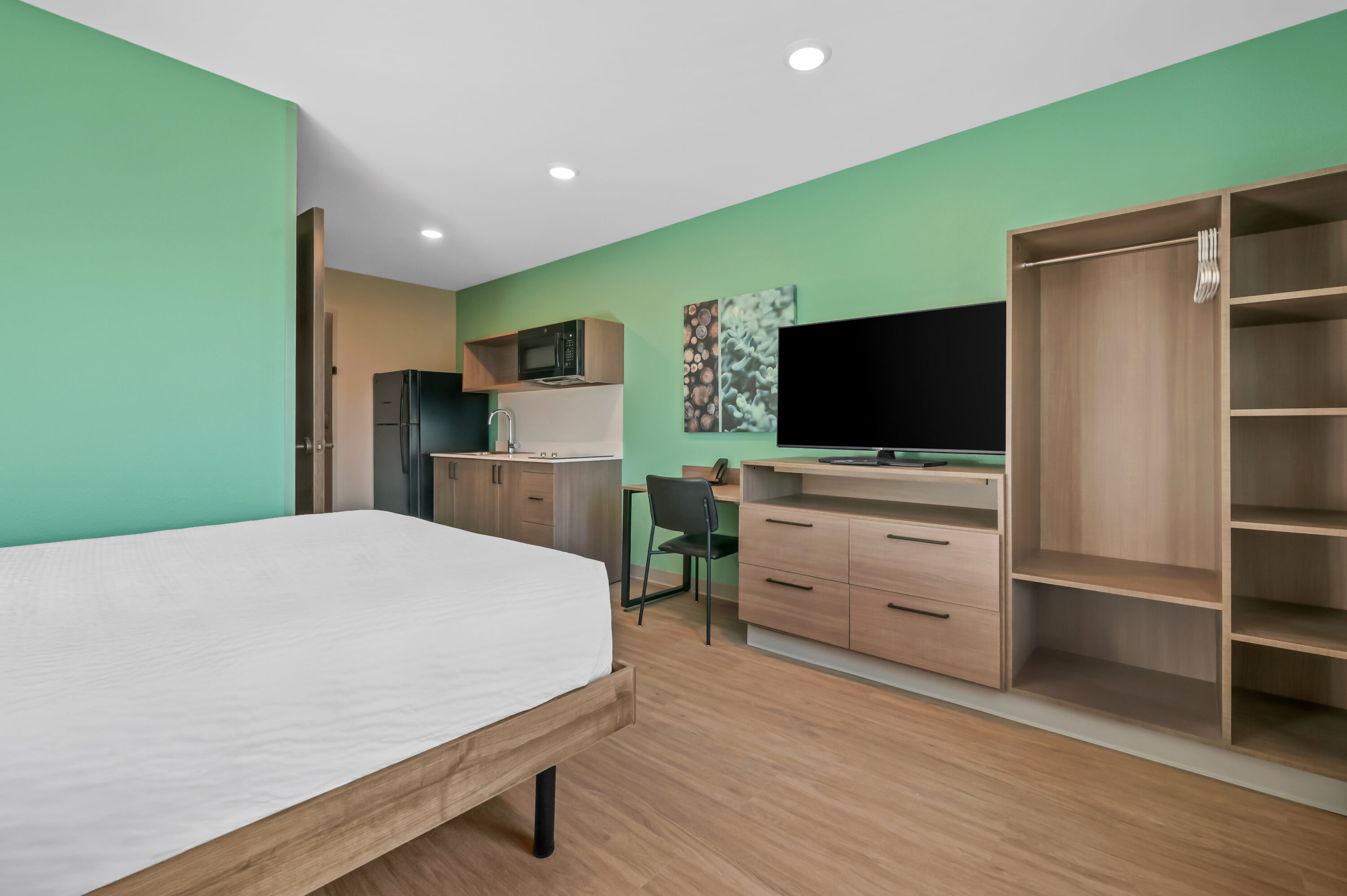 ECHO Suites Extended Stay by Wyndham Naples suite in Naples, Florida