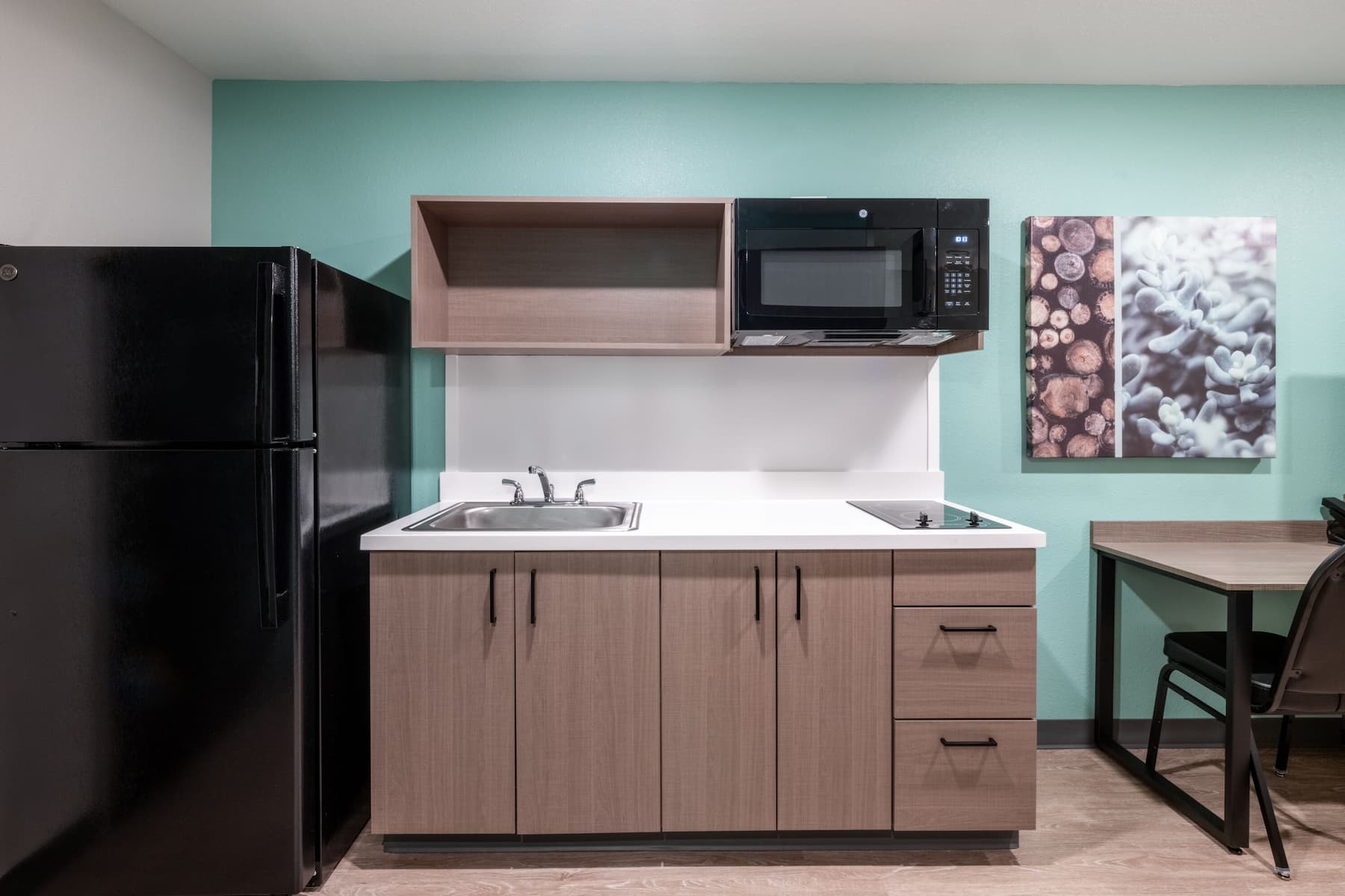 ECHO Suites Extended Stay by Wyndham Spartanburg suite in Spartanburg, South Carolina