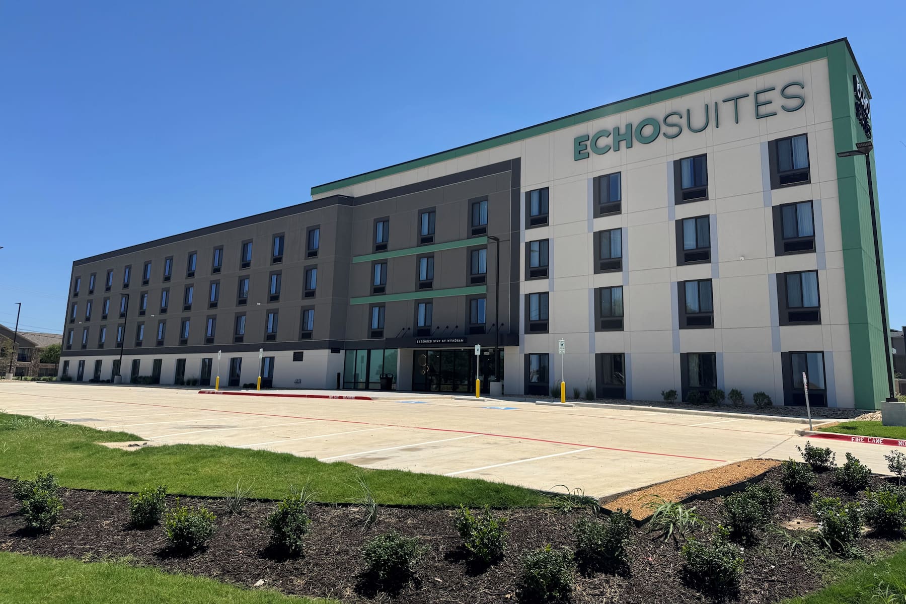 Exterior of ECHO Suites Extended Stay by Wyndham Fort Worth Alliance hotel in Fort Worth, Texas