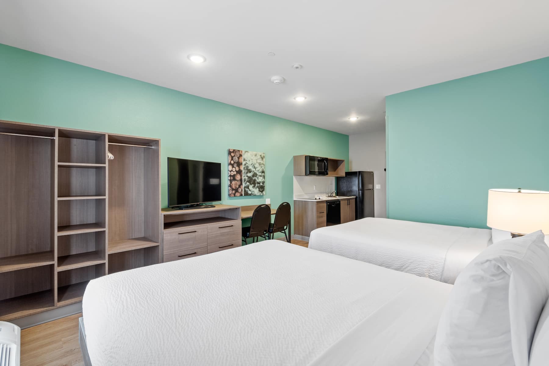 Guest room at the ECHO Suites Extended Stay by Wyndham Fort Worth Alliance in Fort Worth, Texas