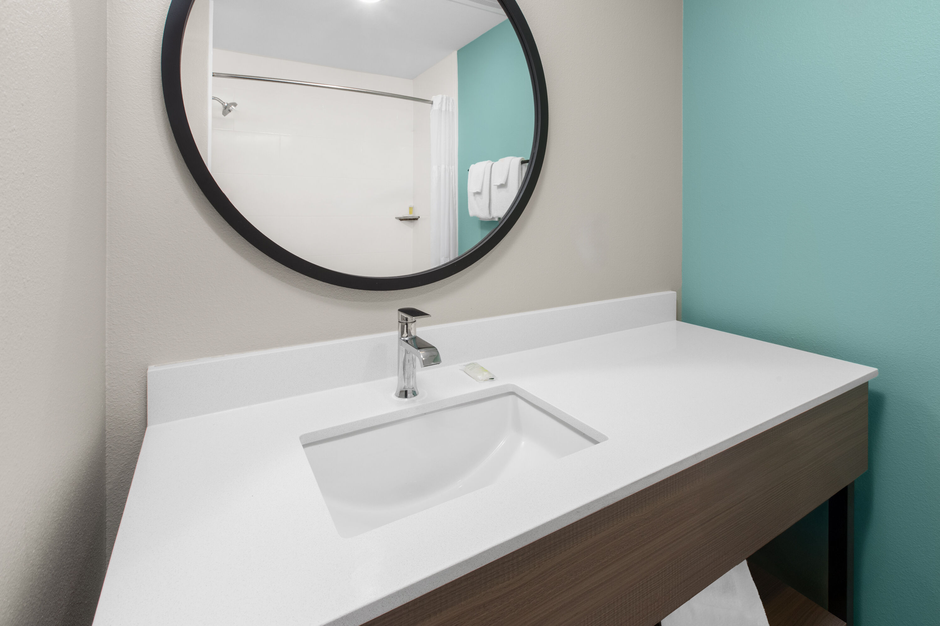 Guest room at the ECHO Suites Extended Stay by Wyndham Fort Worth Alliance in Fort Worth, Texas