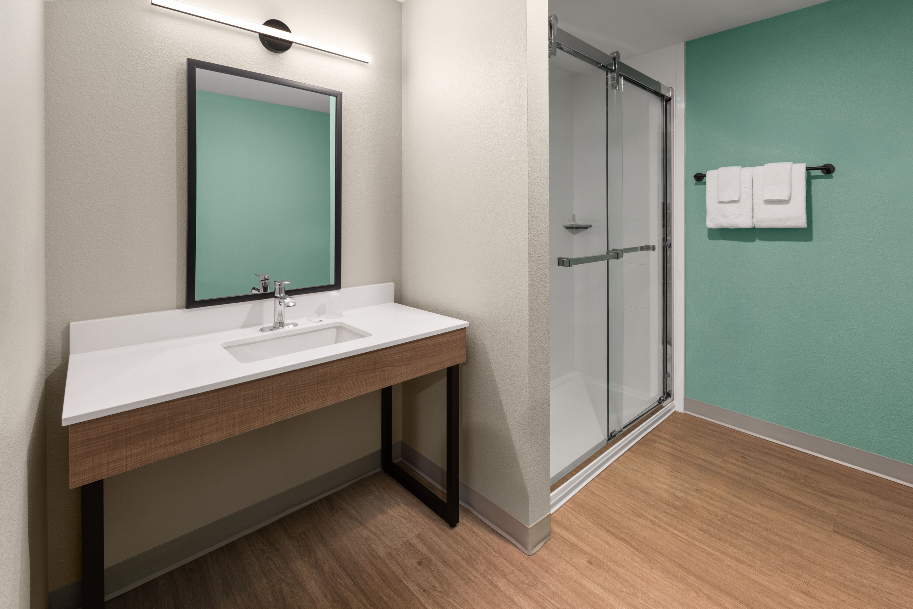 Guest room bath at the ECHO Extended Stay by Wyndham Houston Pasadena Fairway Plaza in Pasadena, Texas