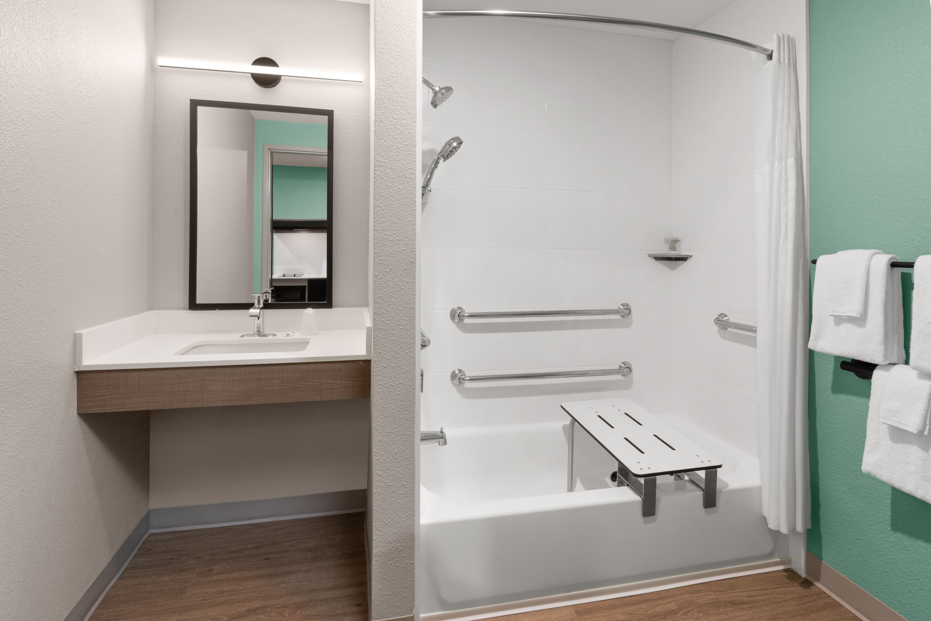 Guest room bath at the ECHO Extended Stay by Wyndham Houston Pasadena Fairway Plaza in Pasadena, Texas