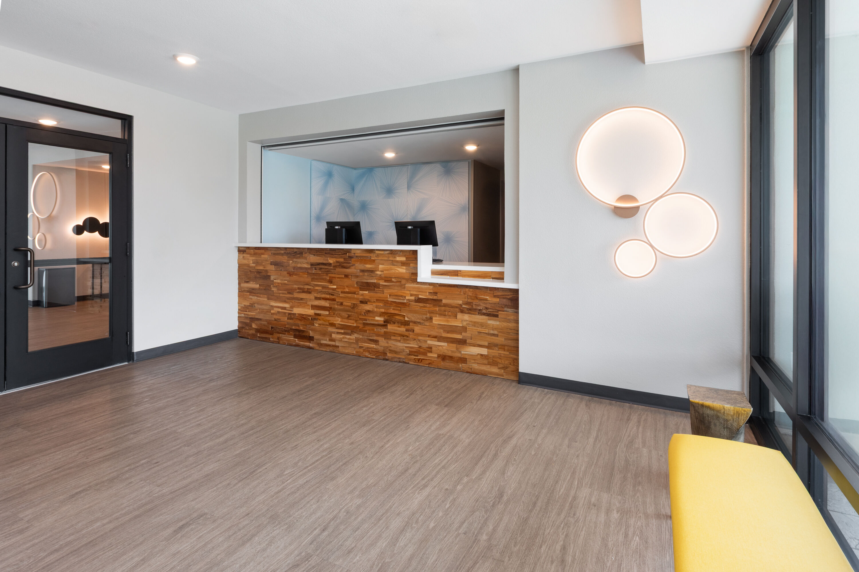 ECHO Extended Stay by Wyndham Houston Pasadena Fairway Plaza reception in Pasadena, Texas