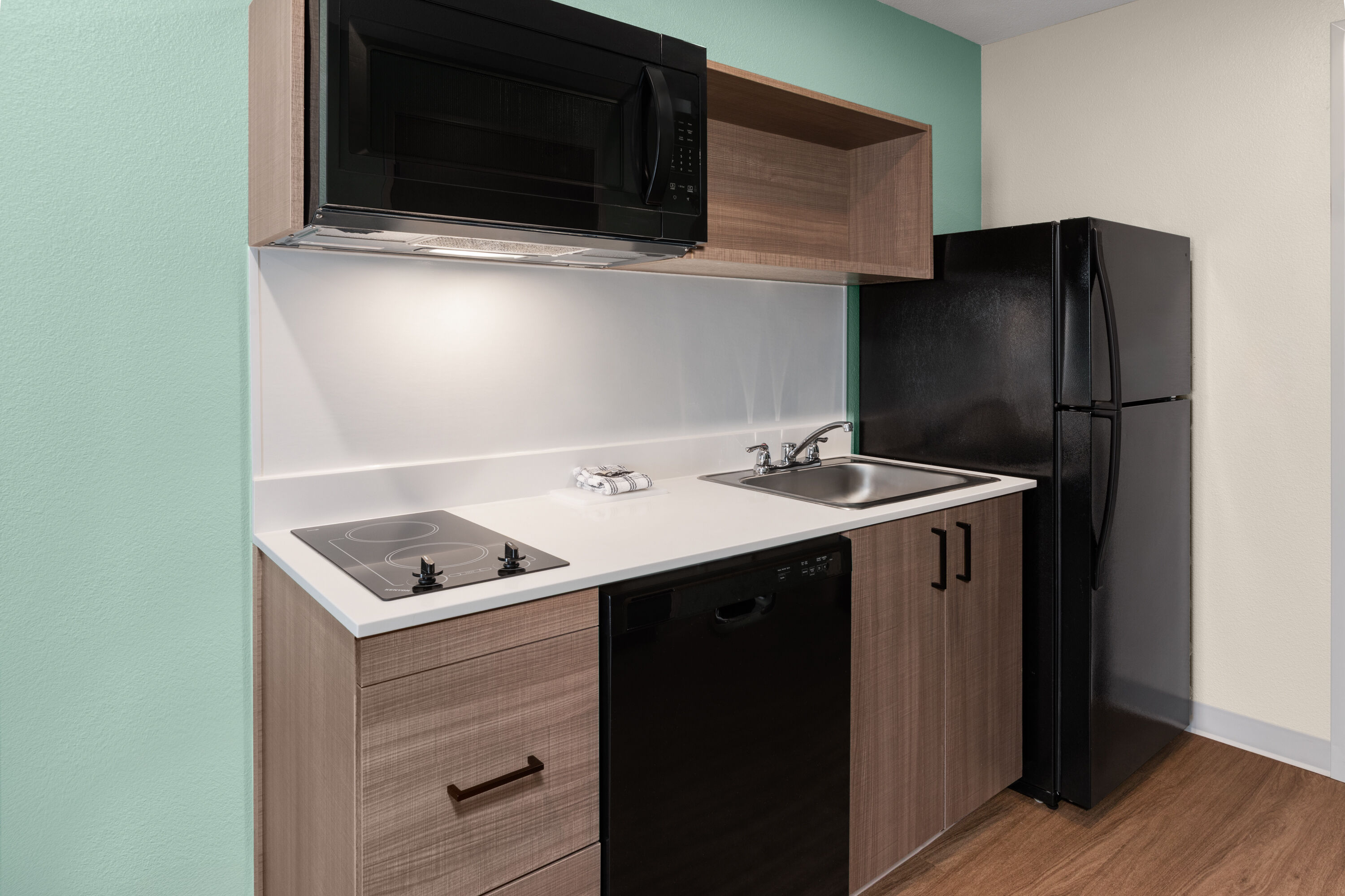 ECHO Extended Stay by Wyndham Houston Pasadena Fairway Plaza suite in Pasadena, Texas