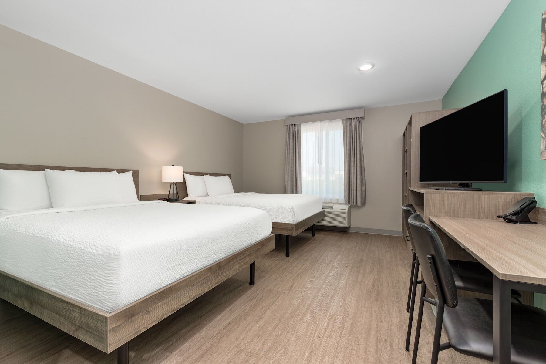 ECHO Suites Extended Stay by Wyndham Dallas Plano/Richardson suite in Plano, Texas