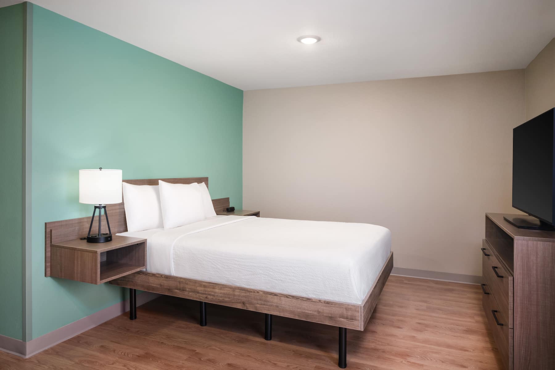 ECHO Suites Extended Stay by Wyndham Dallas Plano/Frisco suite in Plano, Texas