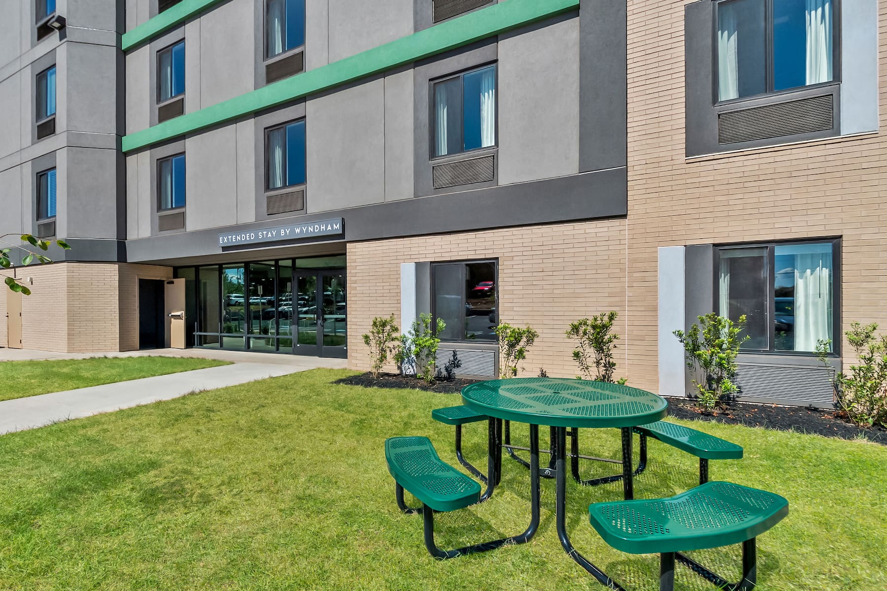 Exterior Day Image of ECHO Suites Extended Stay by Wyndham Sterling hotel in Sterling, Virginia