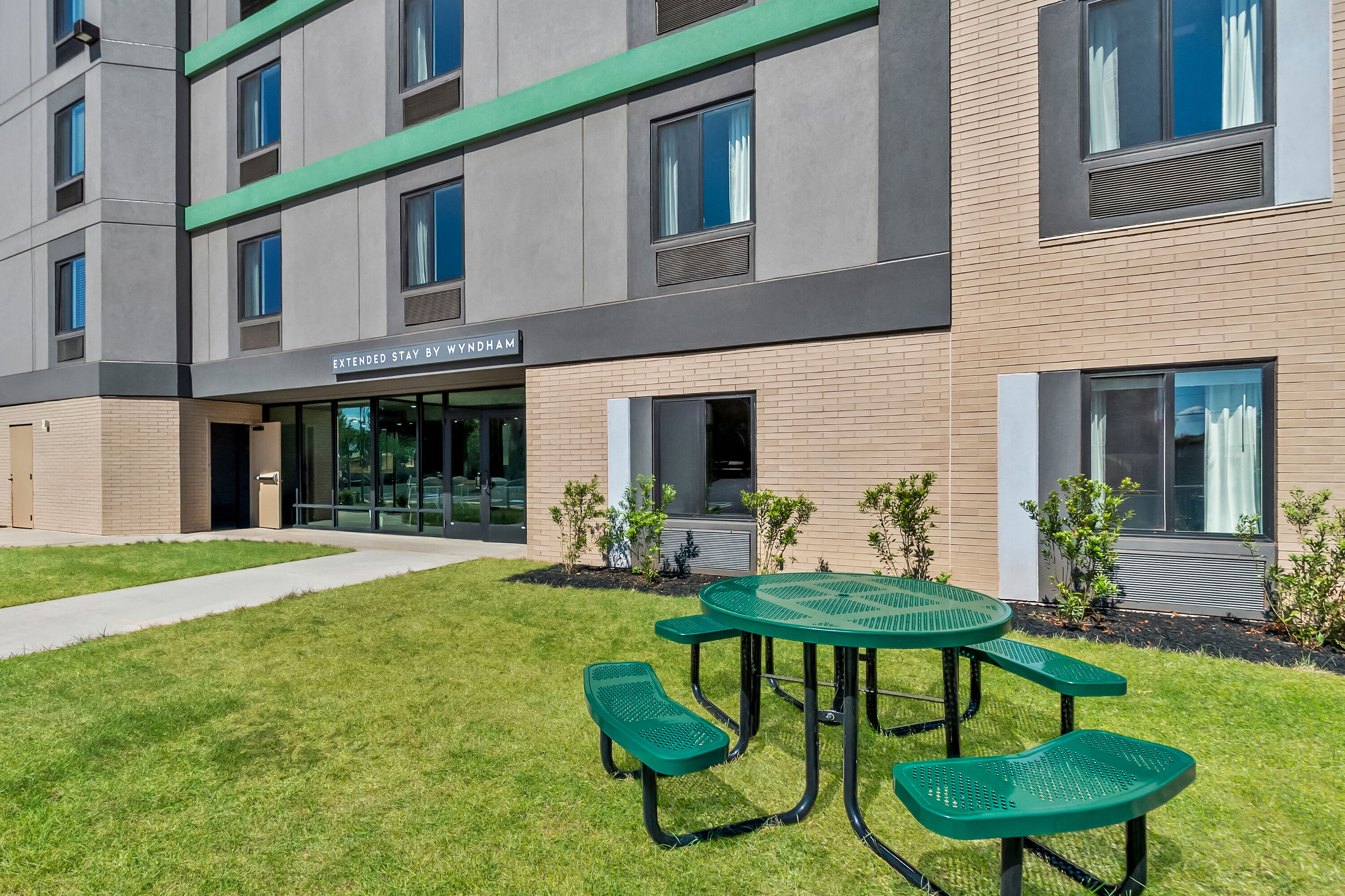 Exterior Day Image of ECHO Suites Extended Stay by Wyndham Sterling hotel in Sterling, Virginia