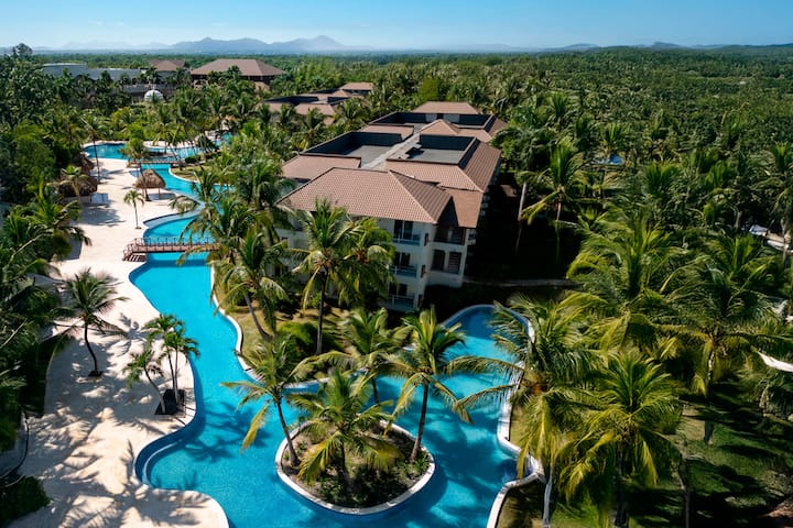 Pool at the Wyndham Alltra Punta Cana All Inclusive Resort in Punta Cana, Other than US/Canada