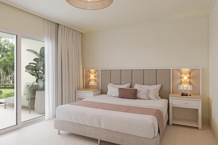 Wyndham Alltra Punta Cana All Inclusive Resort suite in Punta Cana, Other than US/Canada