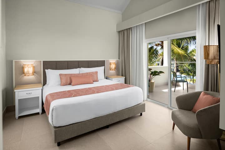 Wyndham Alltra Punta Cana All Inclusive Resort suite in Punta Cana, Other than US/Canada