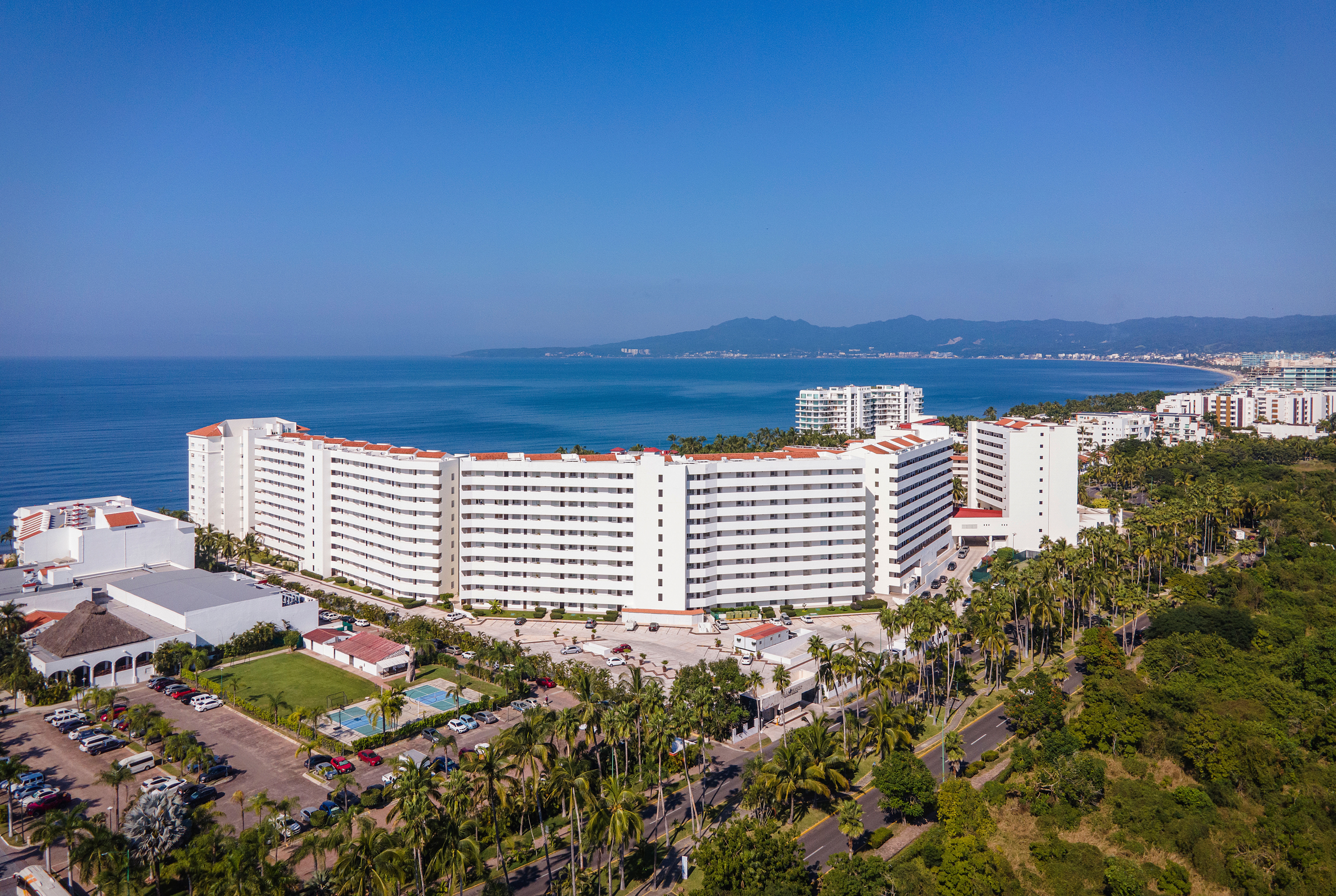 Wyndham alltra vallarta all inclusive resort accommodations