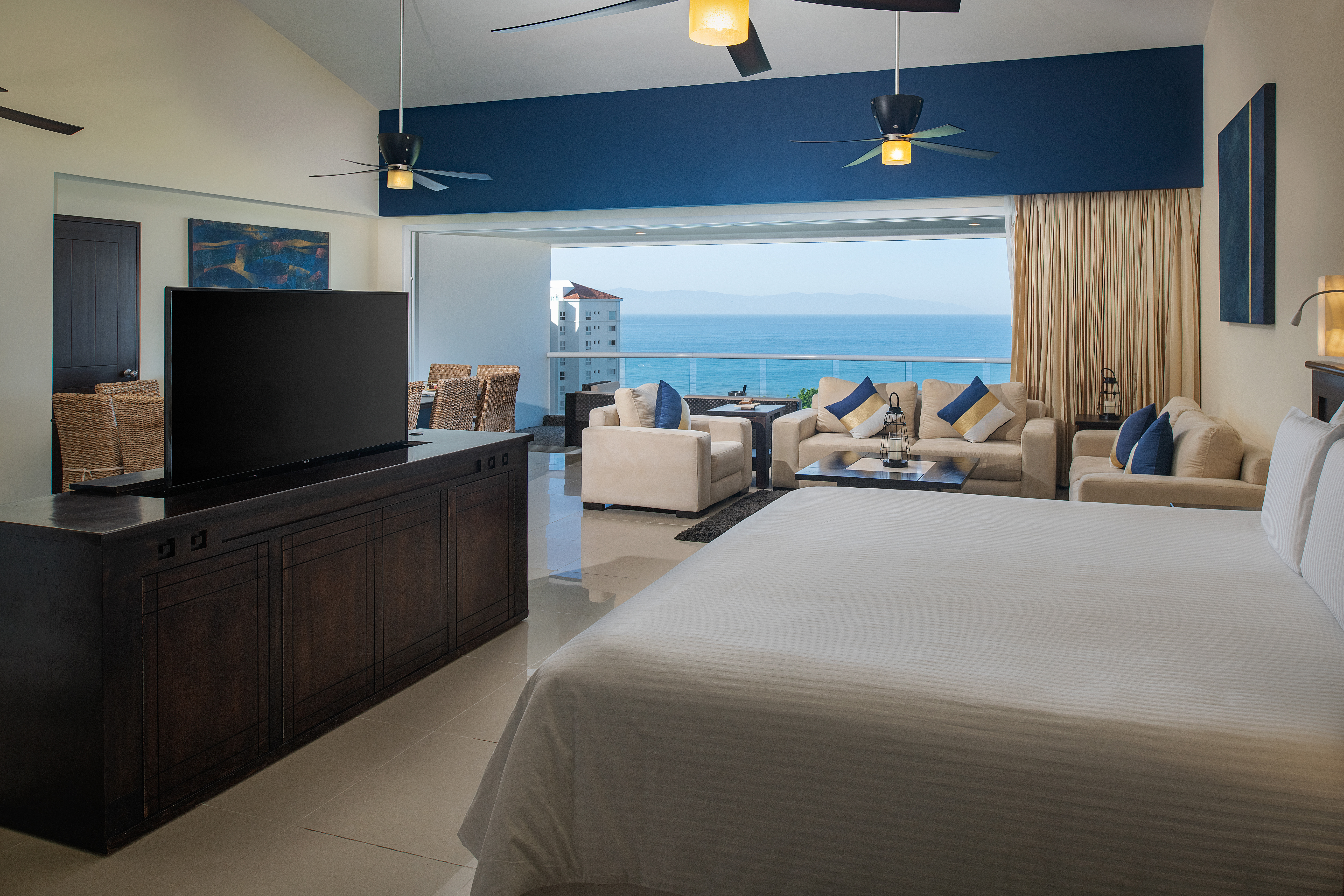Wyndham alltra vallarta all inclusive resort accommodations
