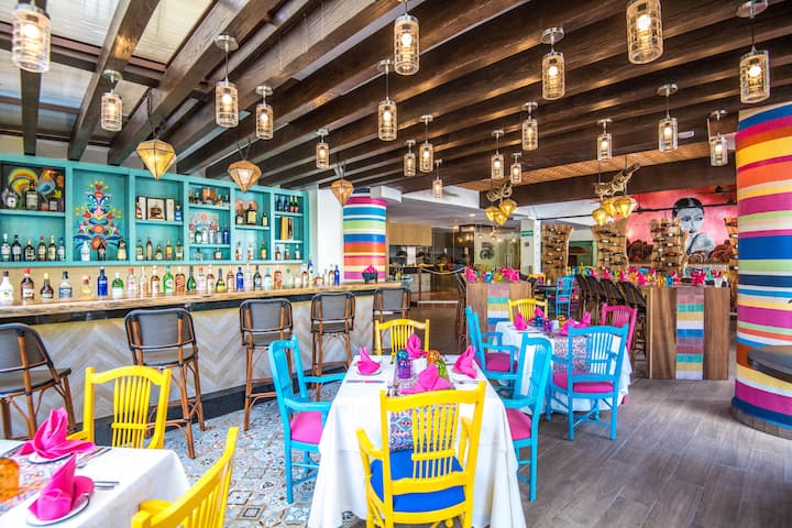 Wyndham Alltra Playa del Carmen Adults Only All Inclusive restaurant in Playa del Carmen, Other than US/Canada