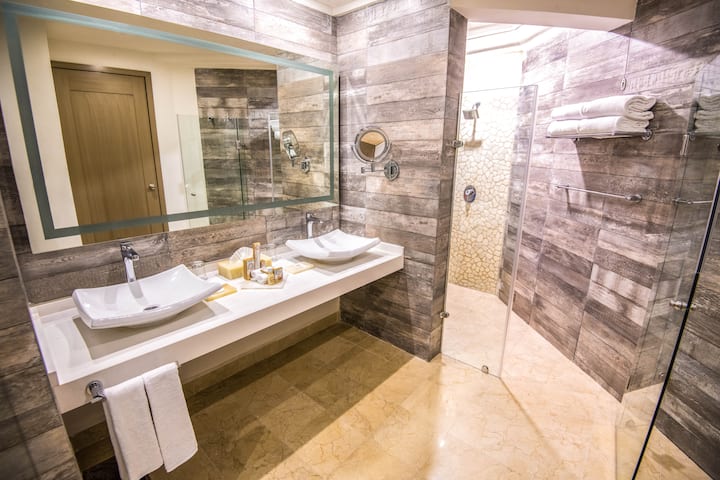 Guest room bath at the Wyndham Alltra Playa del Carmen Adults Only All Inclusive in Playa del Carmen, Other than US/Canada