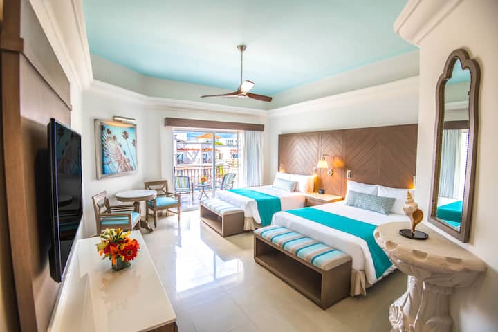 Guest room at the Wyndham Alltra Playa del Carmen Adults Only All Inclusive in Playa del Carmen, Other than US/Canada