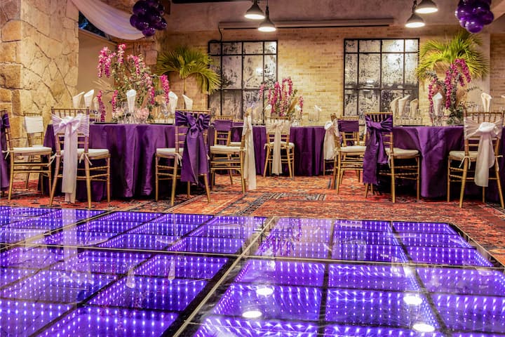 Wyndham Alltra Playa del Carmen Adults Only All Inclusive ballroom wedding in Playa del Carmen, Other than US/Canada