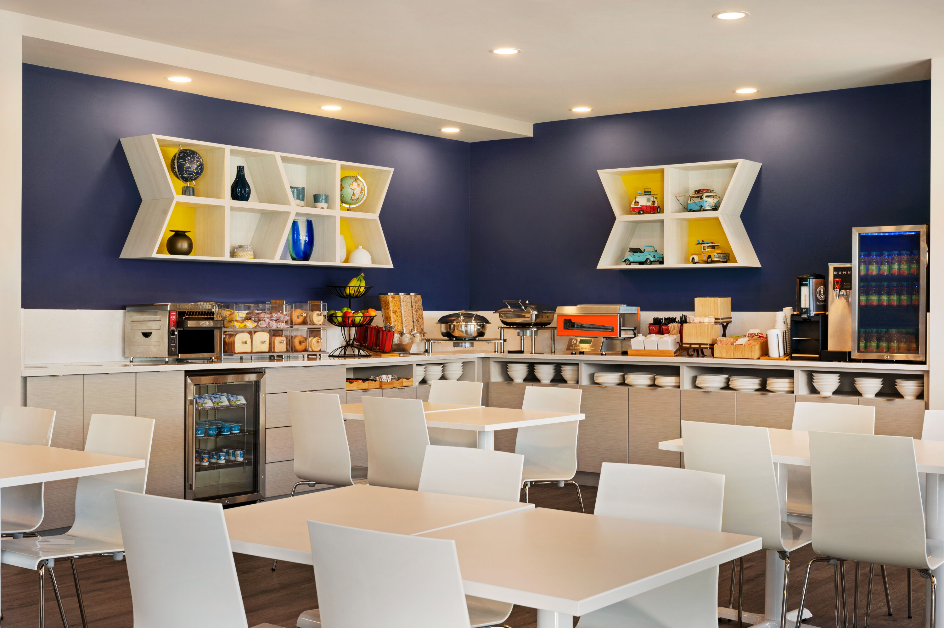 Free breakfast at Microtel Inn & Suites by Wyndham Aurora in Aurora, Ontario