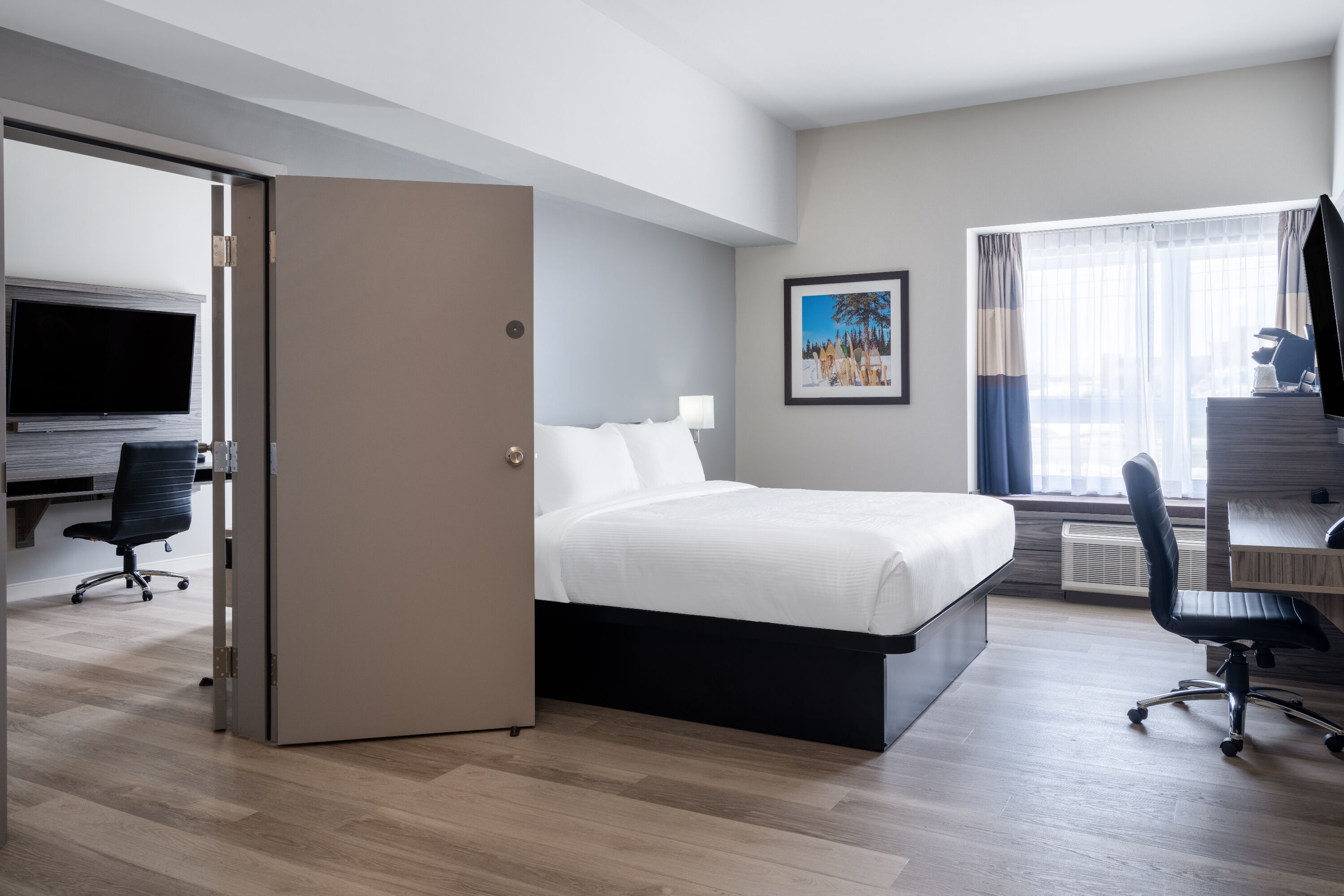 Microtel Inn & Suites by Wyndham Kanata Ottawa West suite in Kanata, Ontario