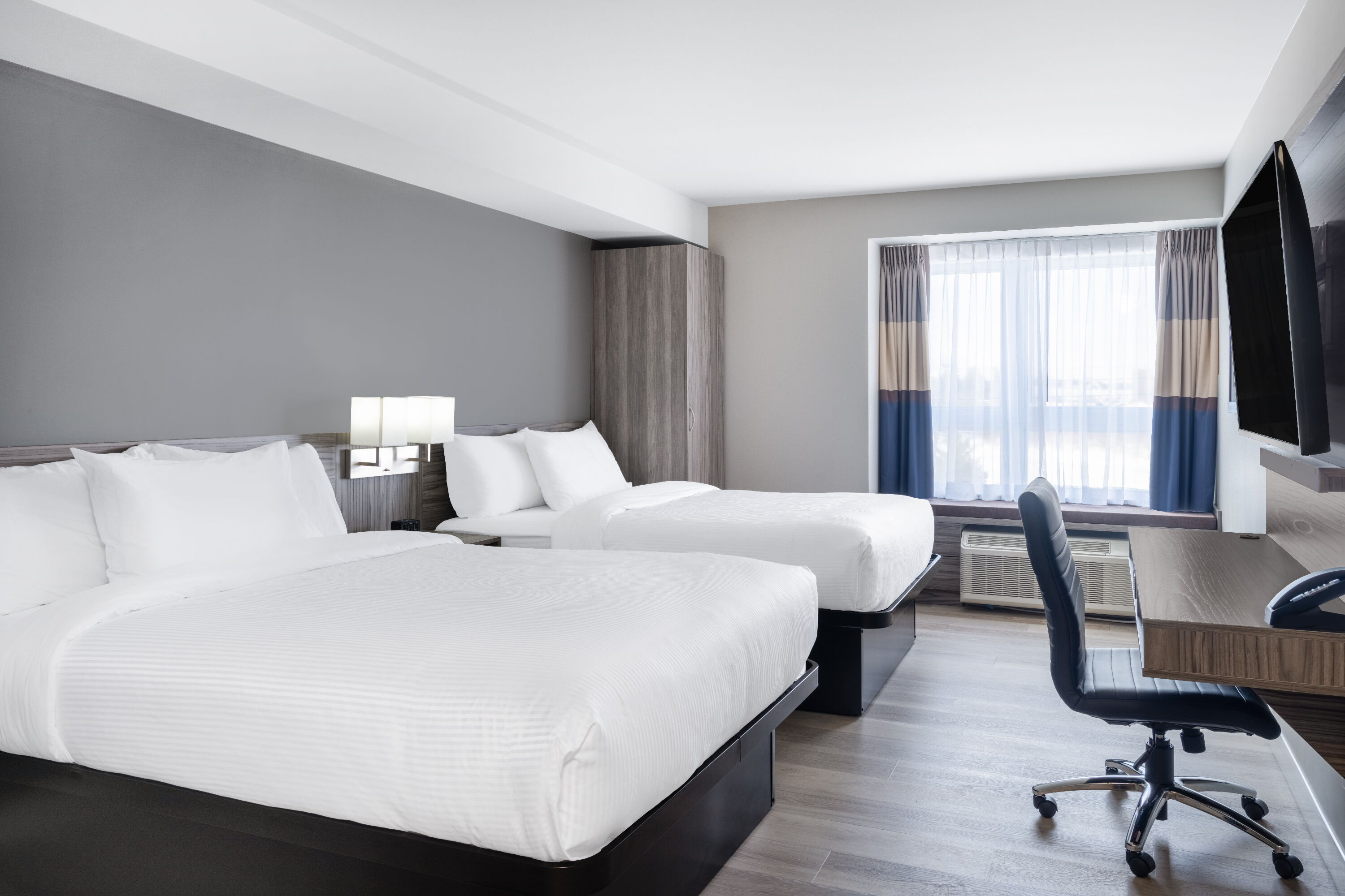 Microtel Inn & Suites by Wyndham Kanata Ottawa West suite in Kanata, Ontario