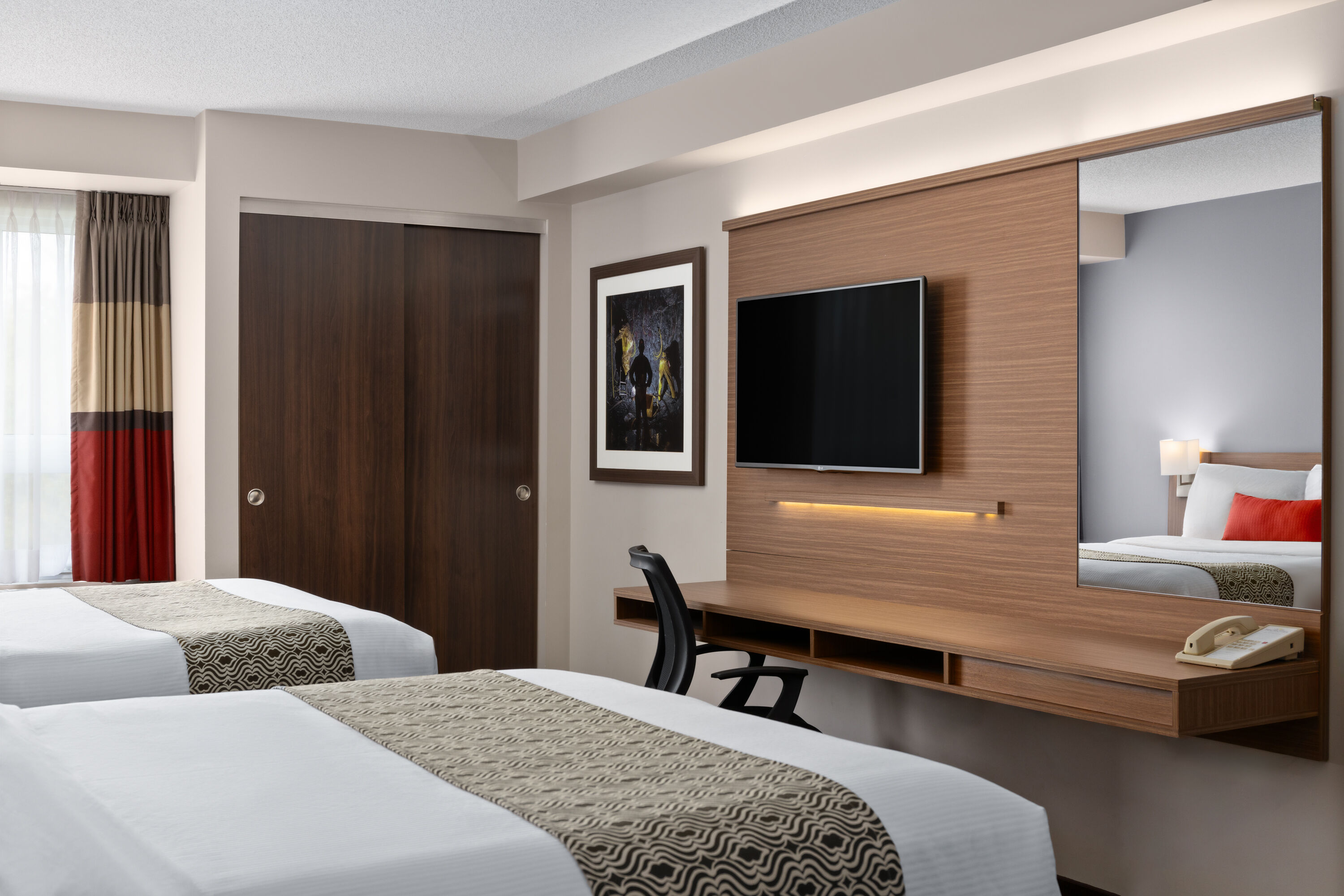 Guest room at the Microtel Inn & Suites by Wyndham Kirkland Lake in Kirkland Lake, Ontario