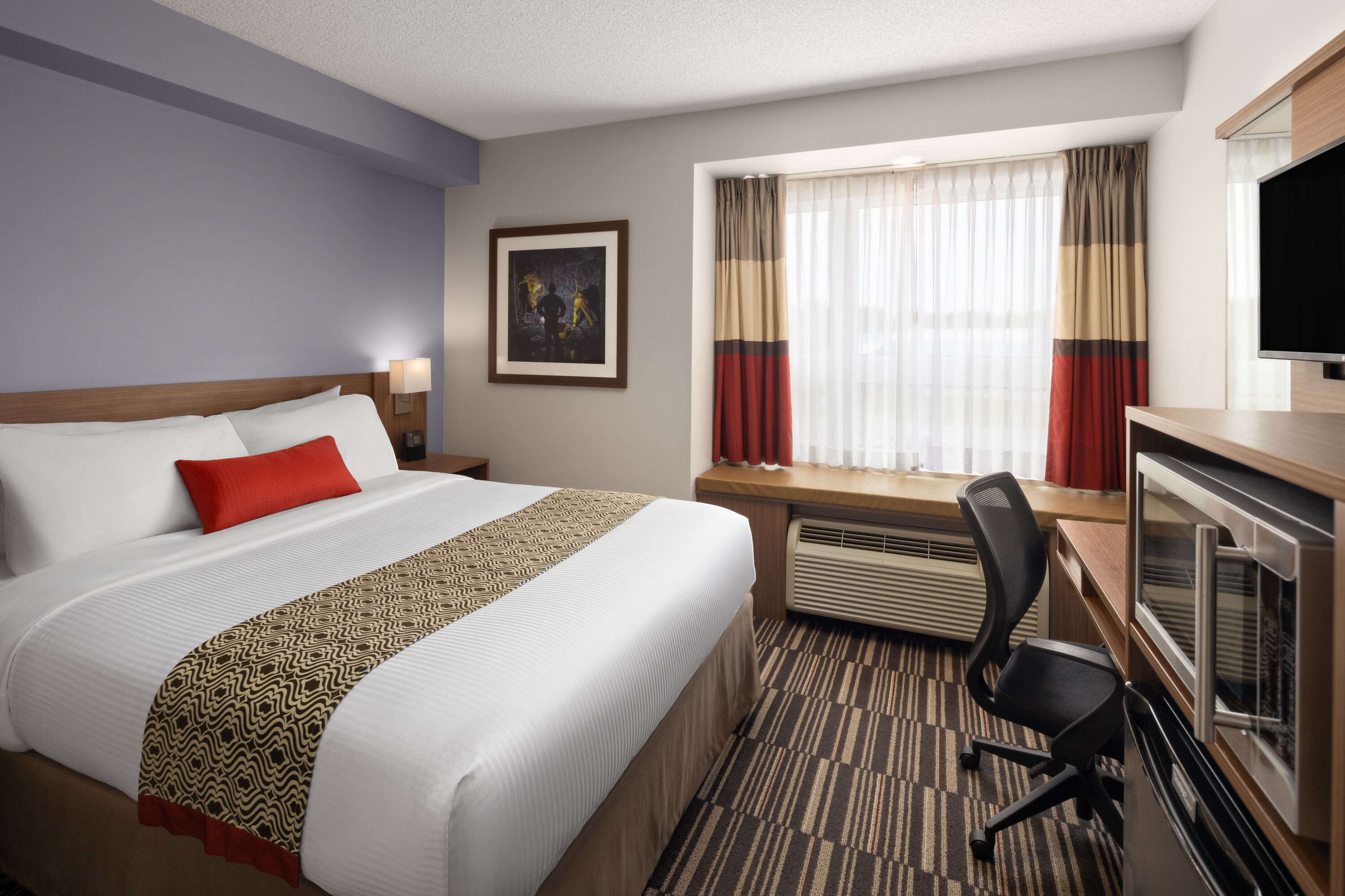 Guest room at the Microtel Inn & Suites by Wyndham Kirkland Lake in Kirkland Lake, Ontario