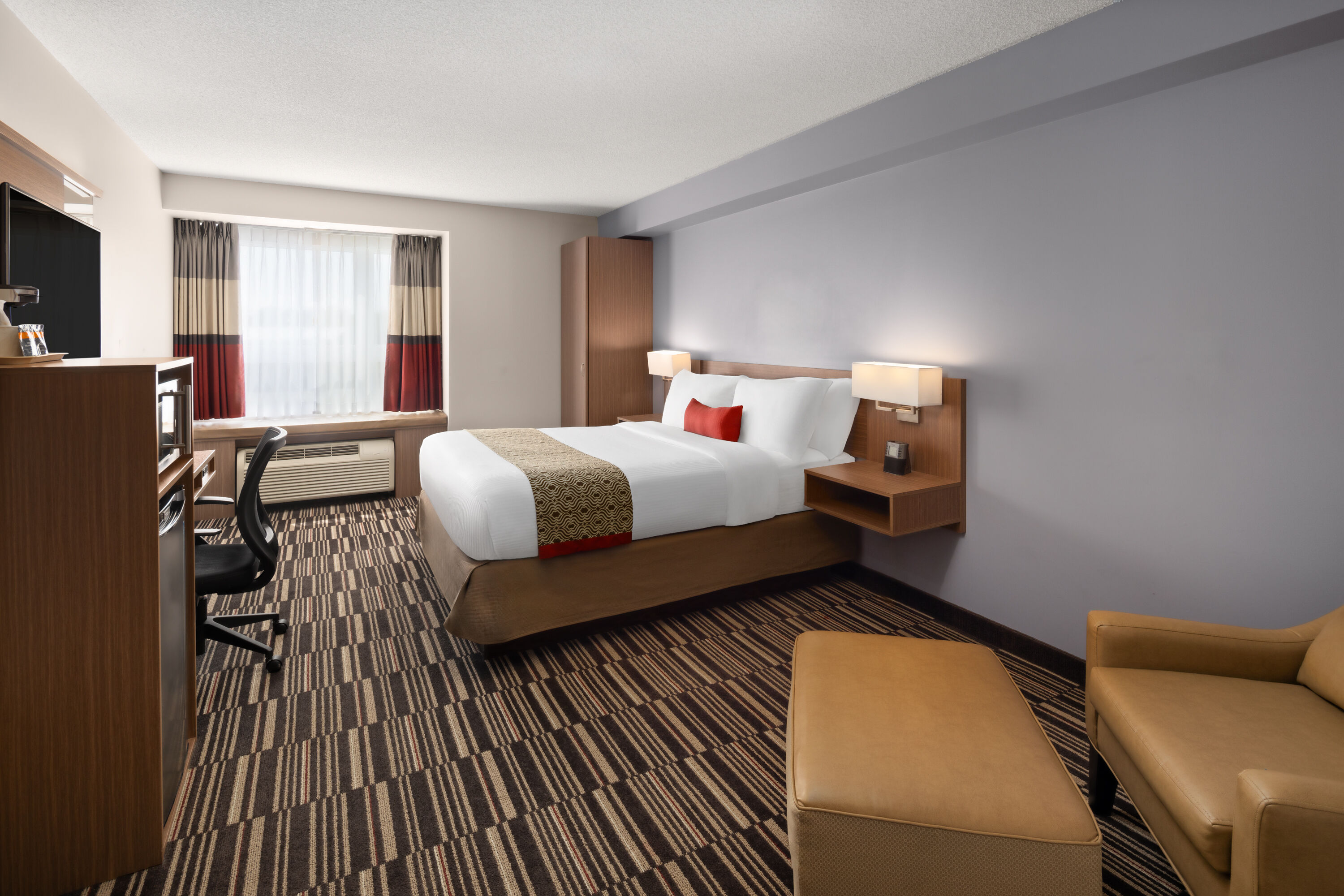 Guest room at the Microtel Inn & Suites by Wyndham Kirkland Lake in Kirkland Lake, Ontario